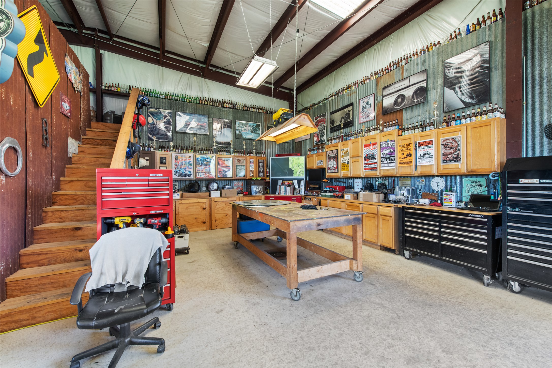 main property photo 32