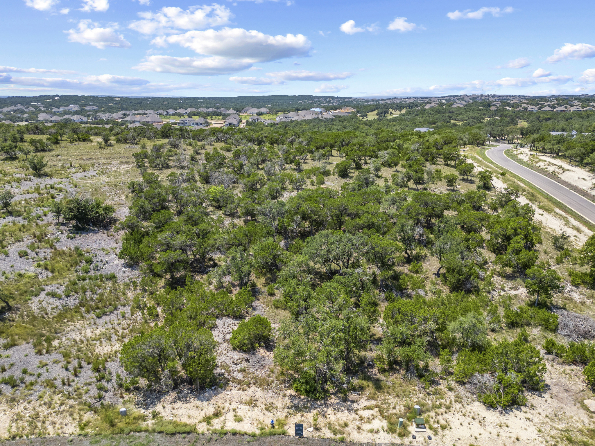 main property photo 13