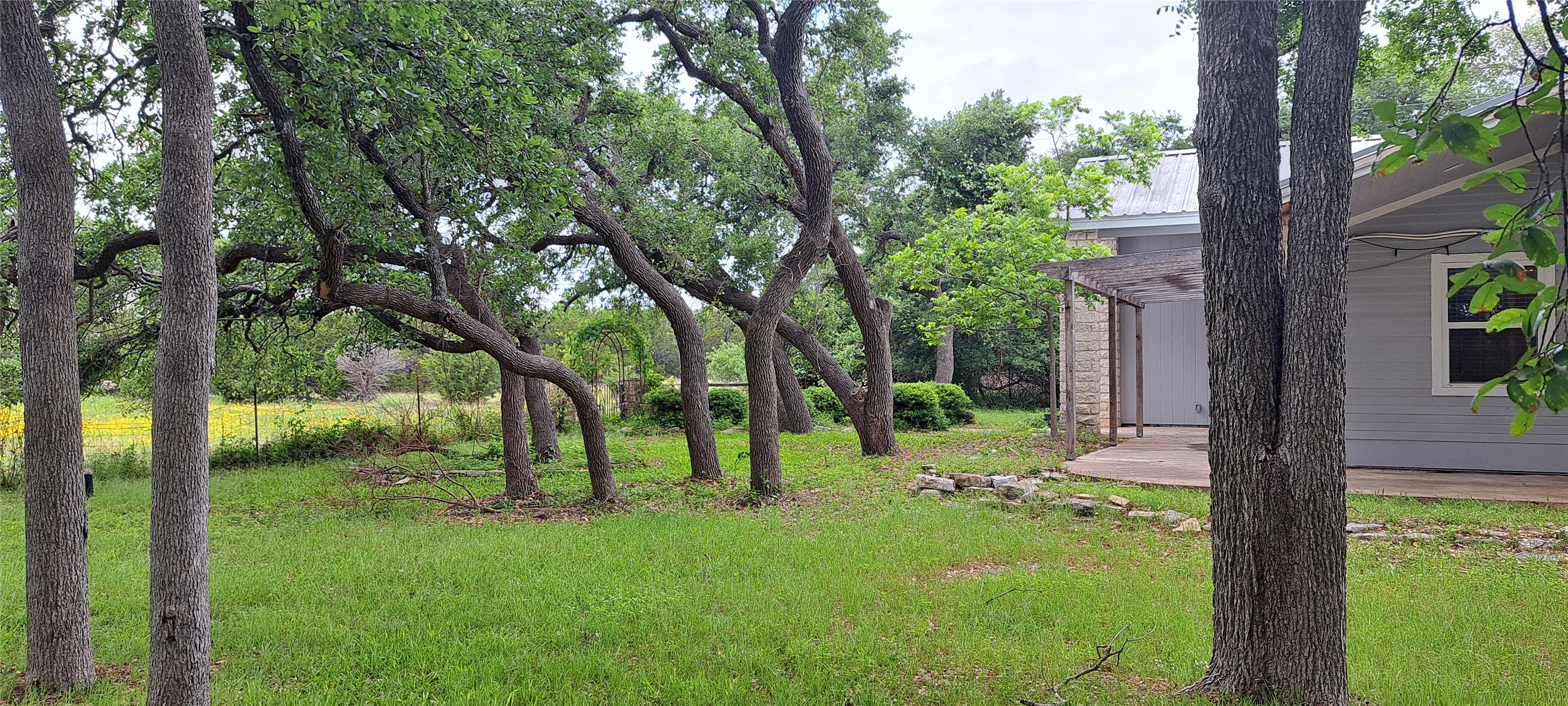 main property photo 31