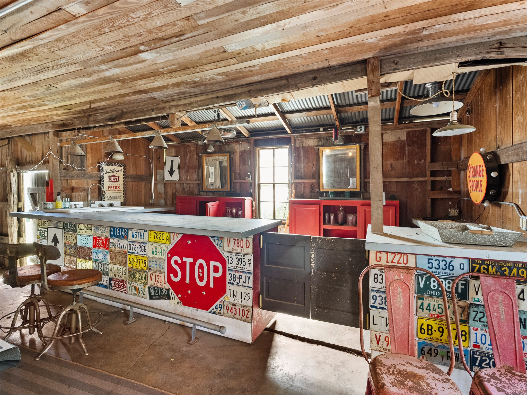 main property photo 36