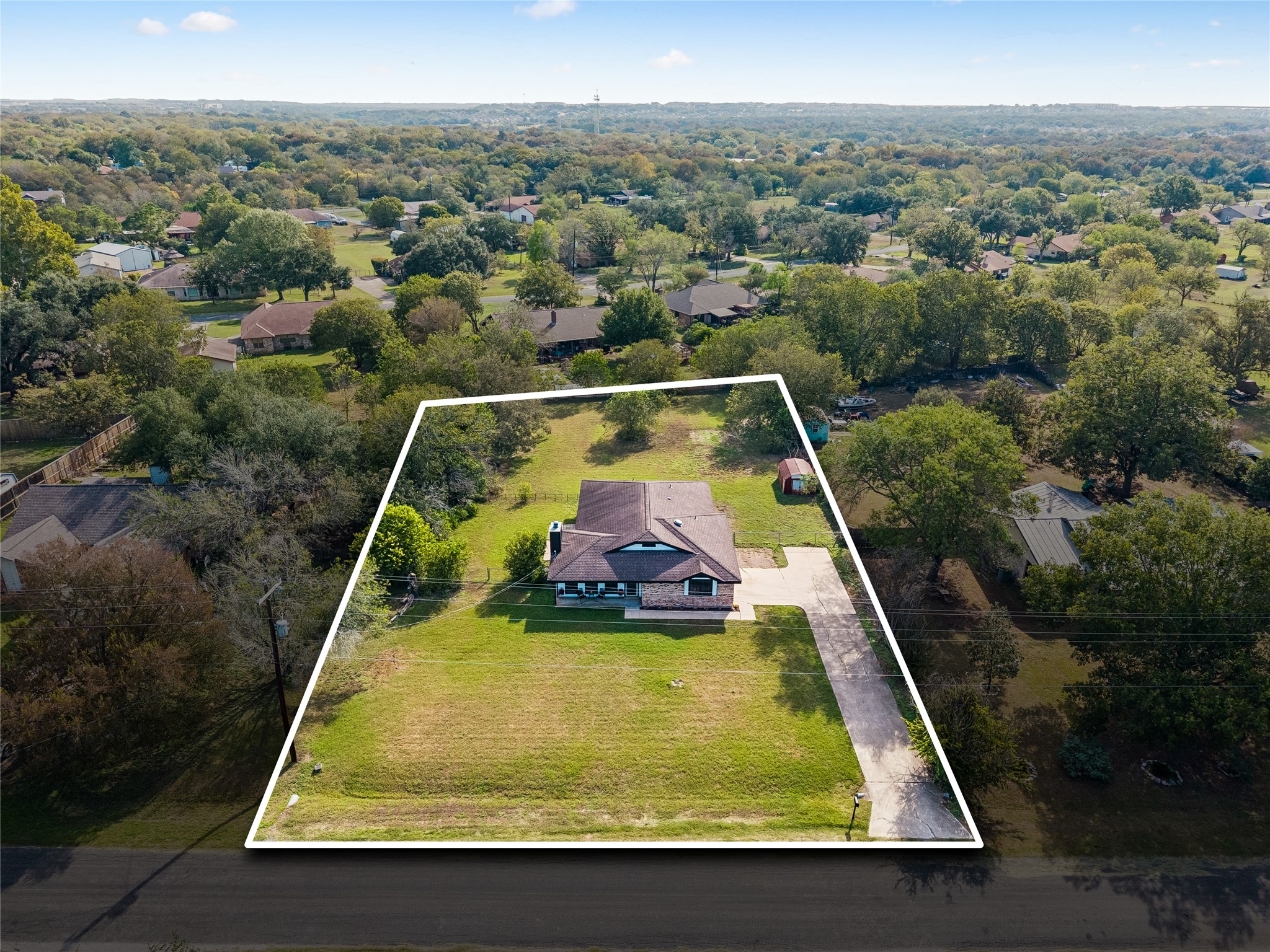 main property photo 31