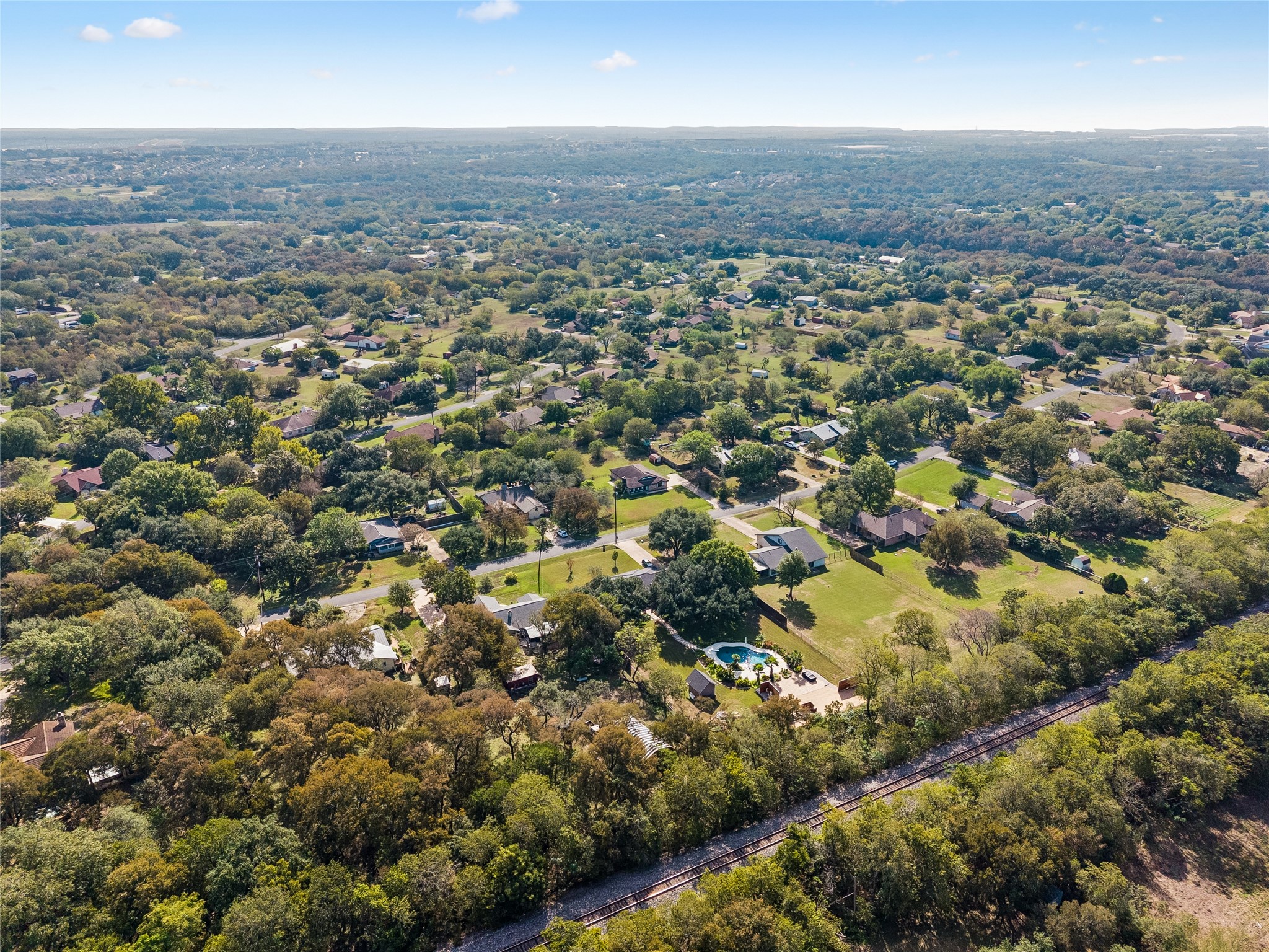 main property photo 33