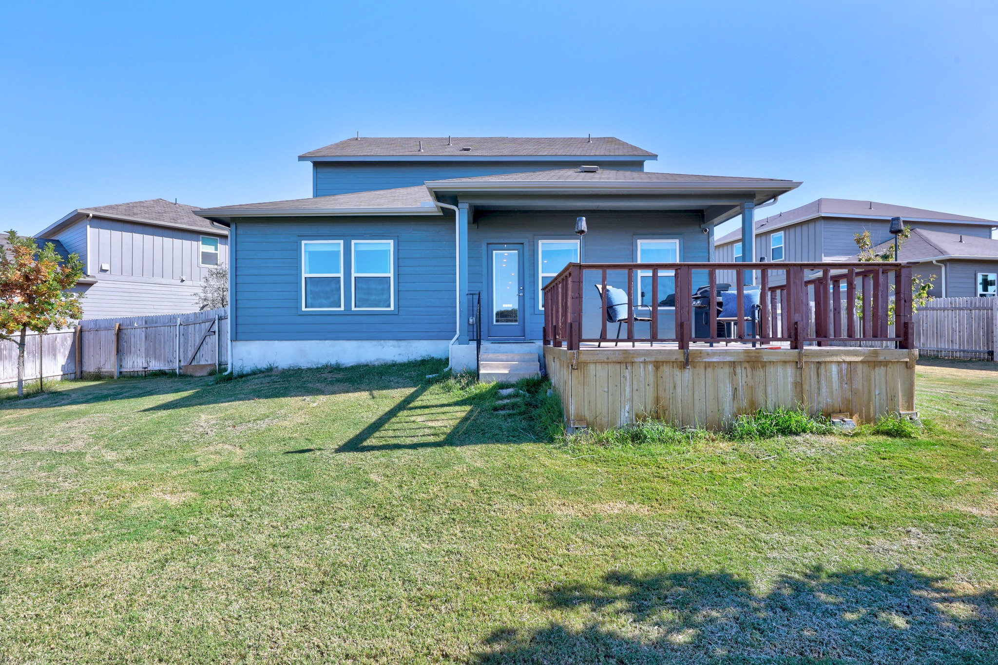 main property photo 21