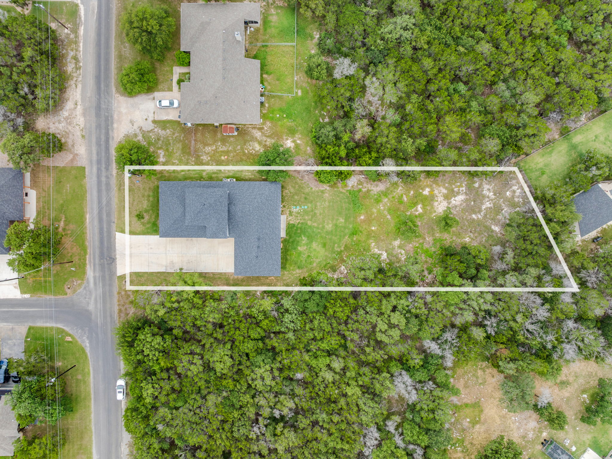 main property photo 38
