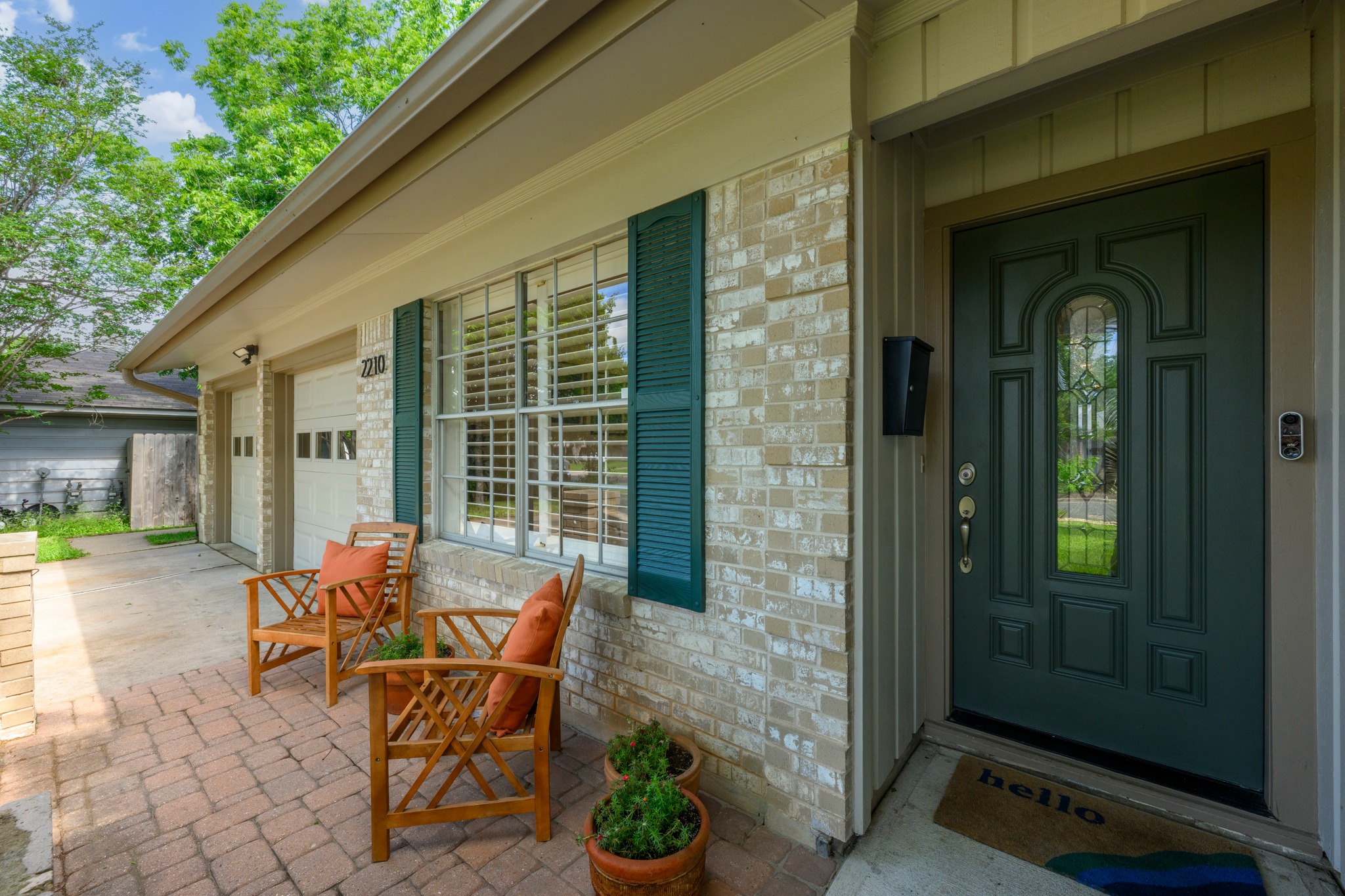 main property photo 37