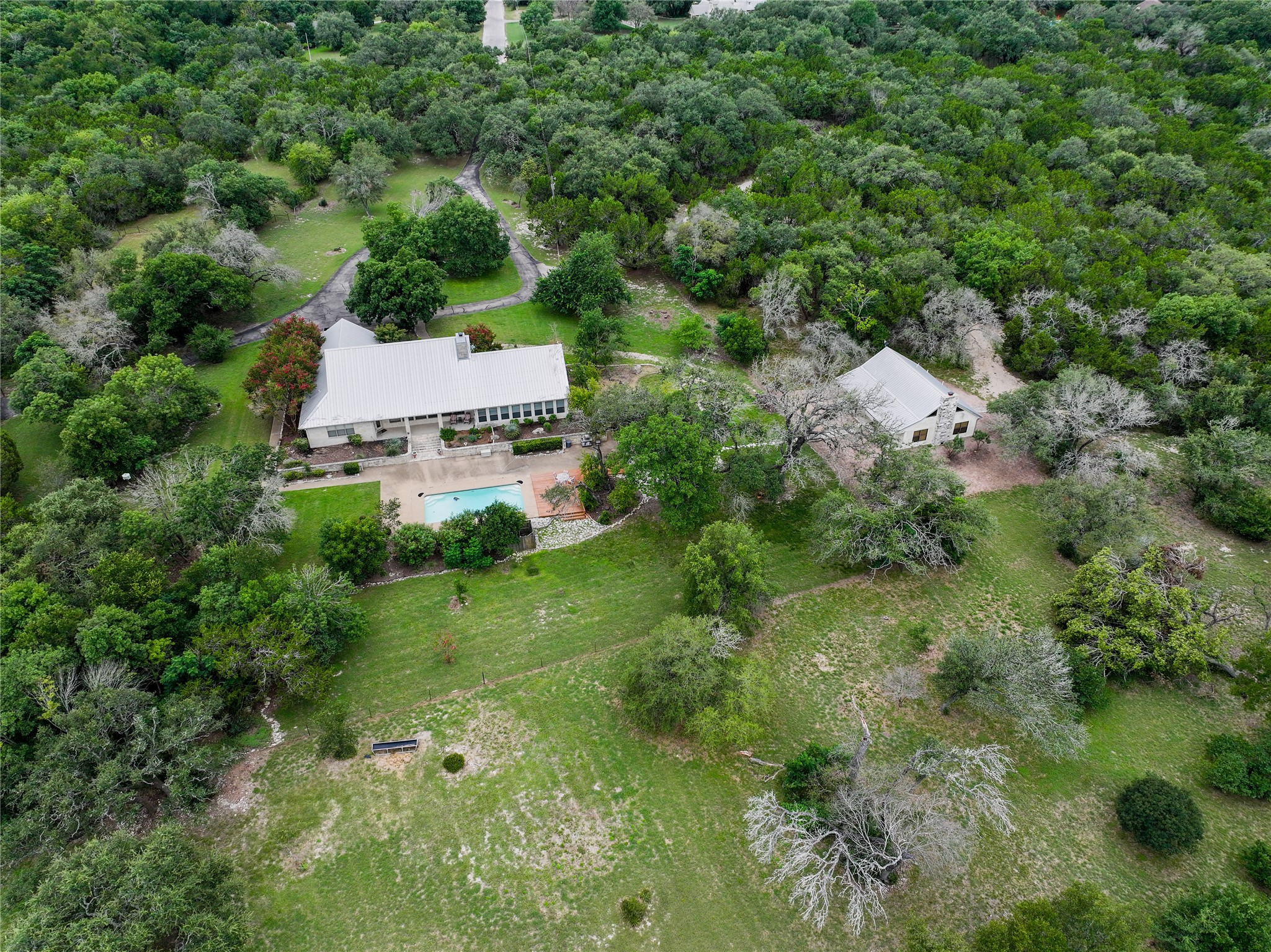 main property photo 39