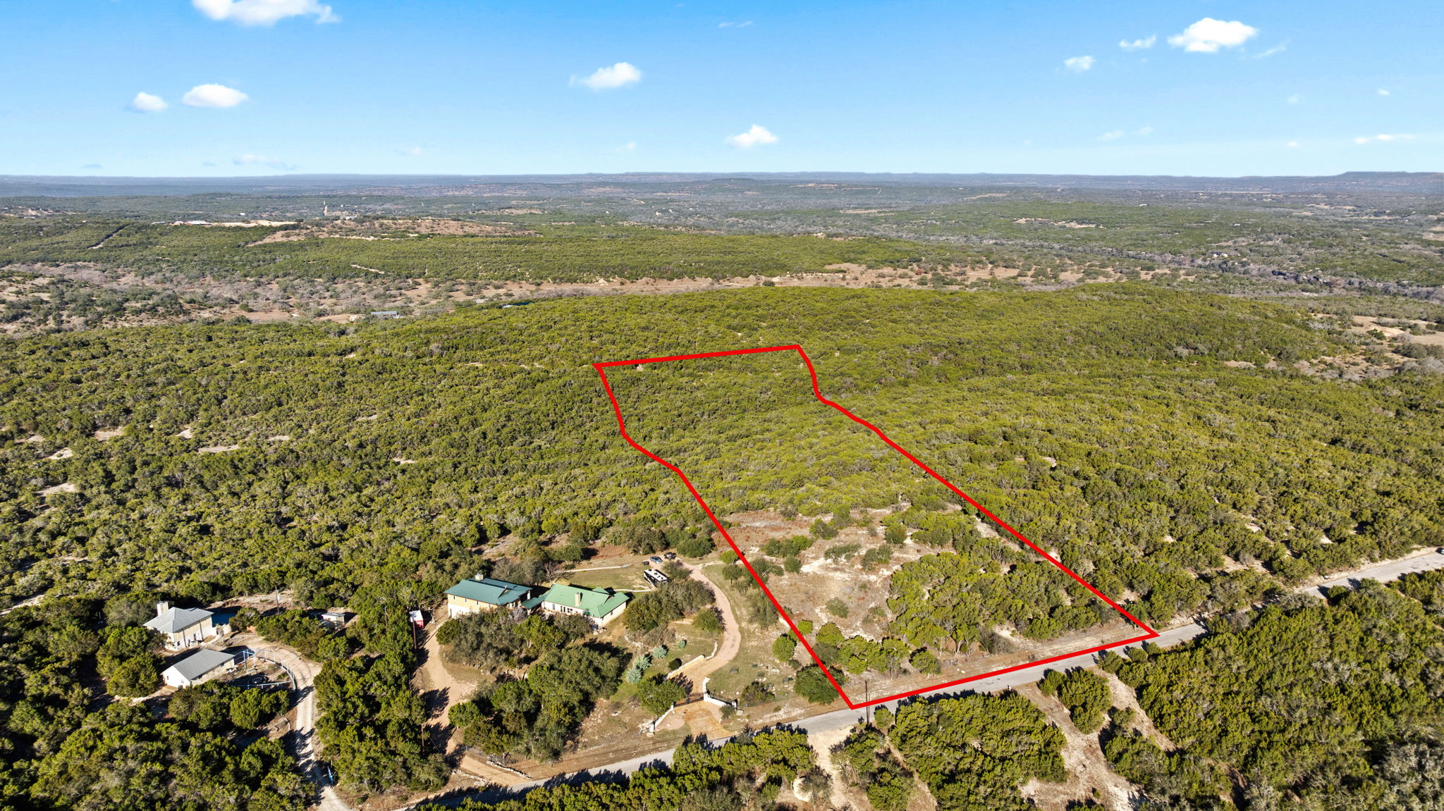 main property photo 7
