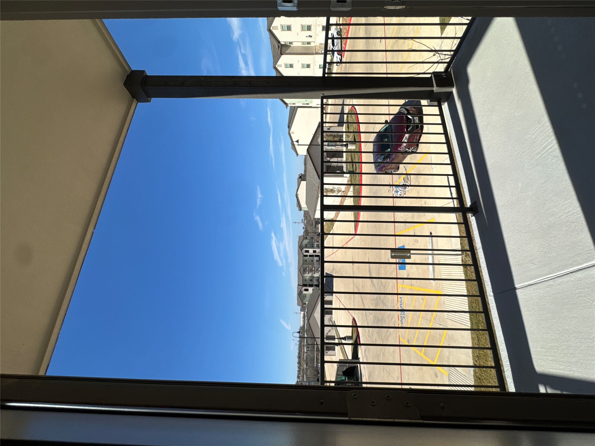 main property photo 16