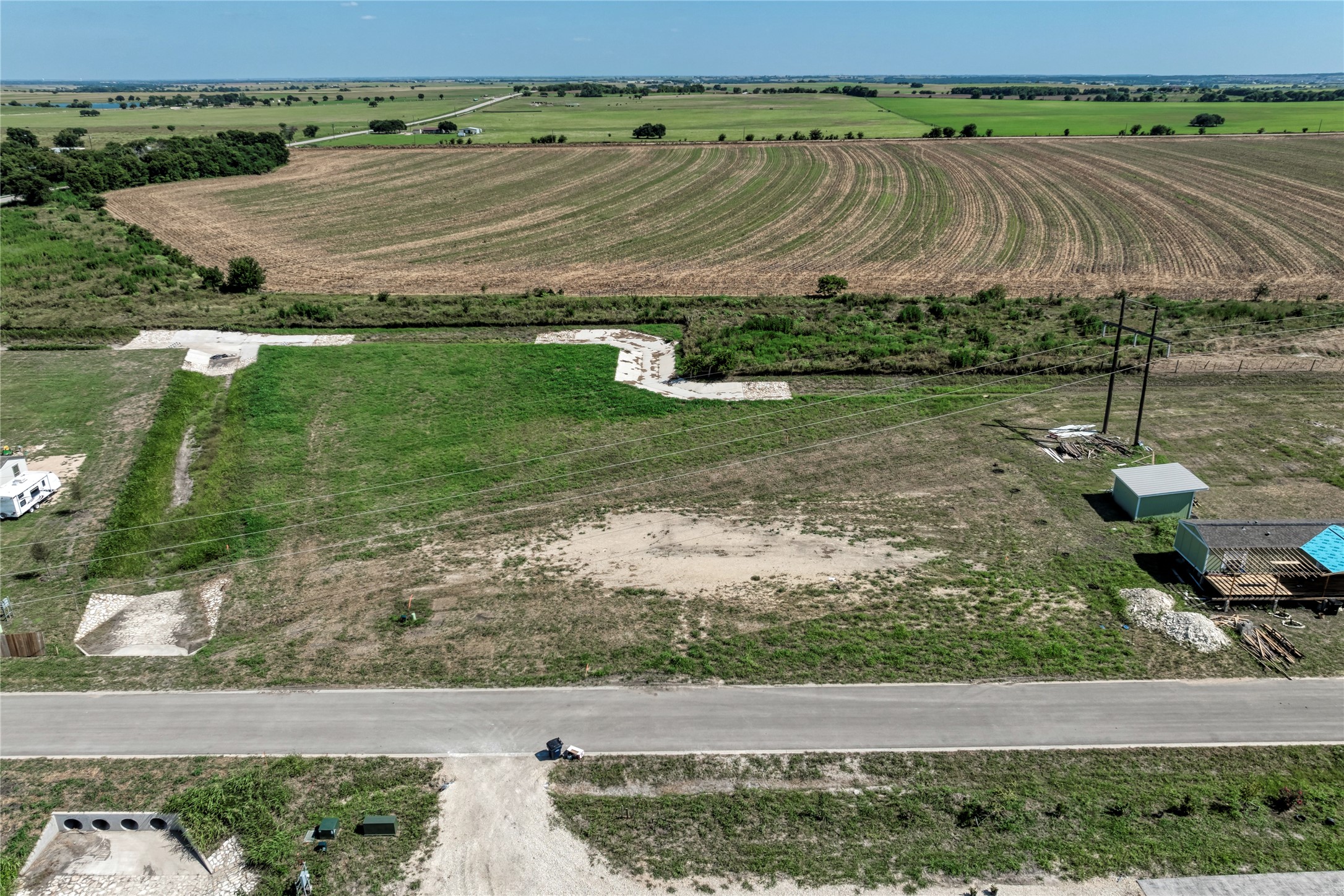 main property photo 13