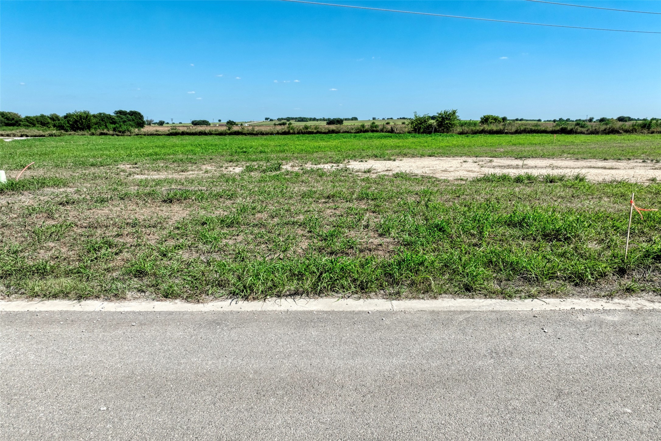 main property photo 19
