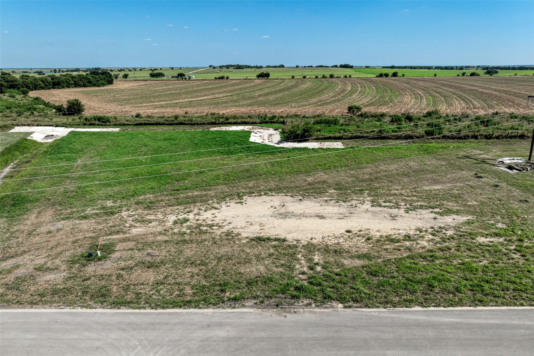 main property photo 20
