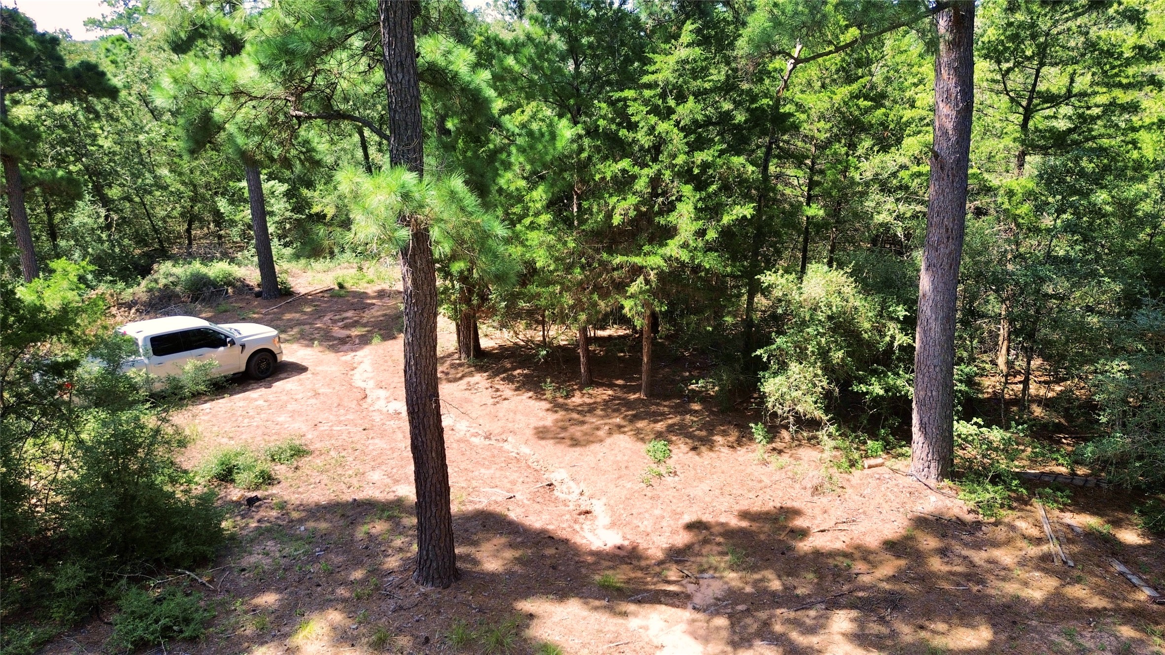 main property photo 11