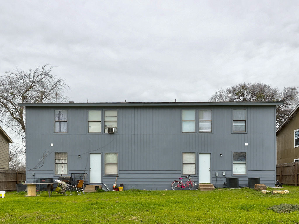 main property photo 4