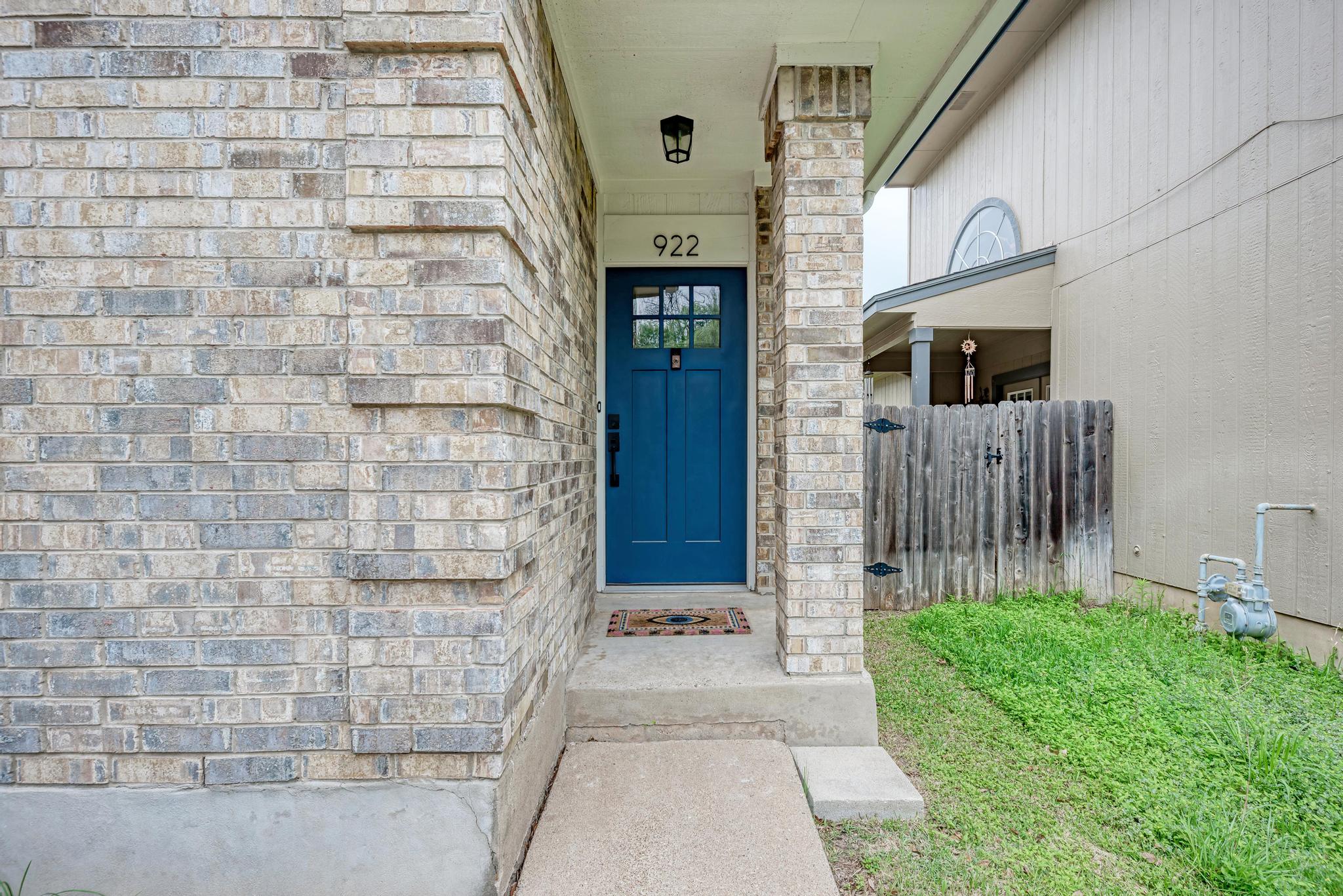 main property photo 3