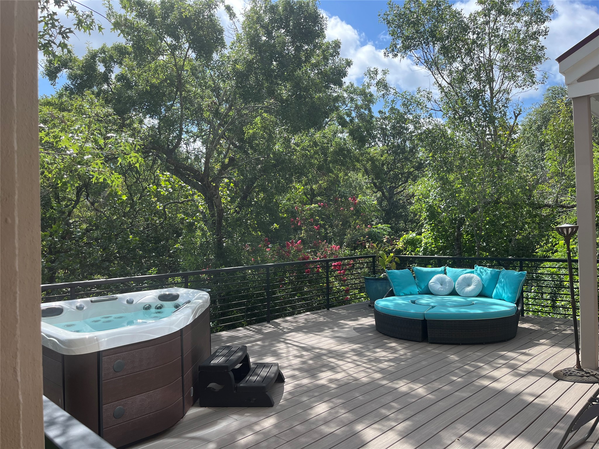 main property photo 36