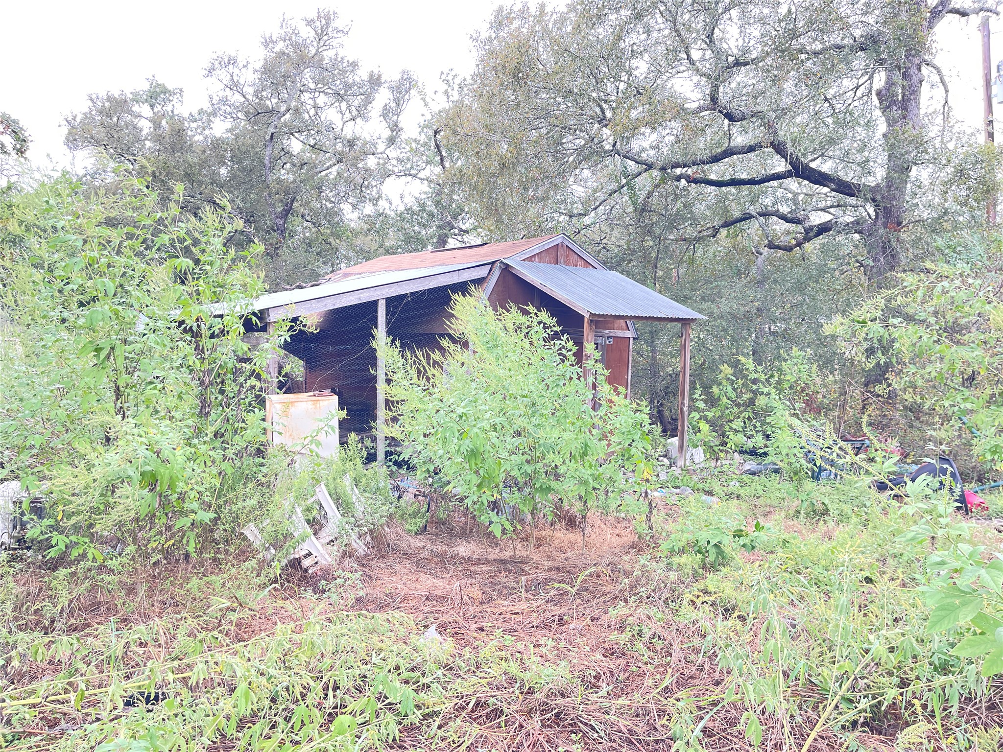 main property photo 12