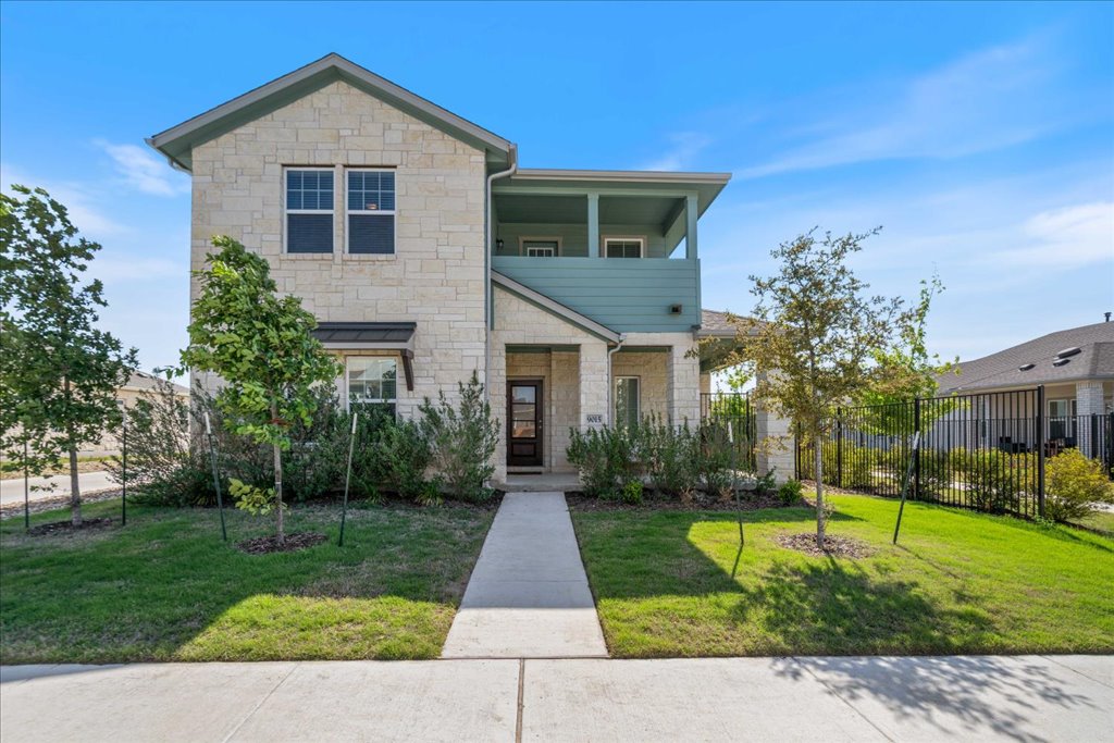 main property photo 6