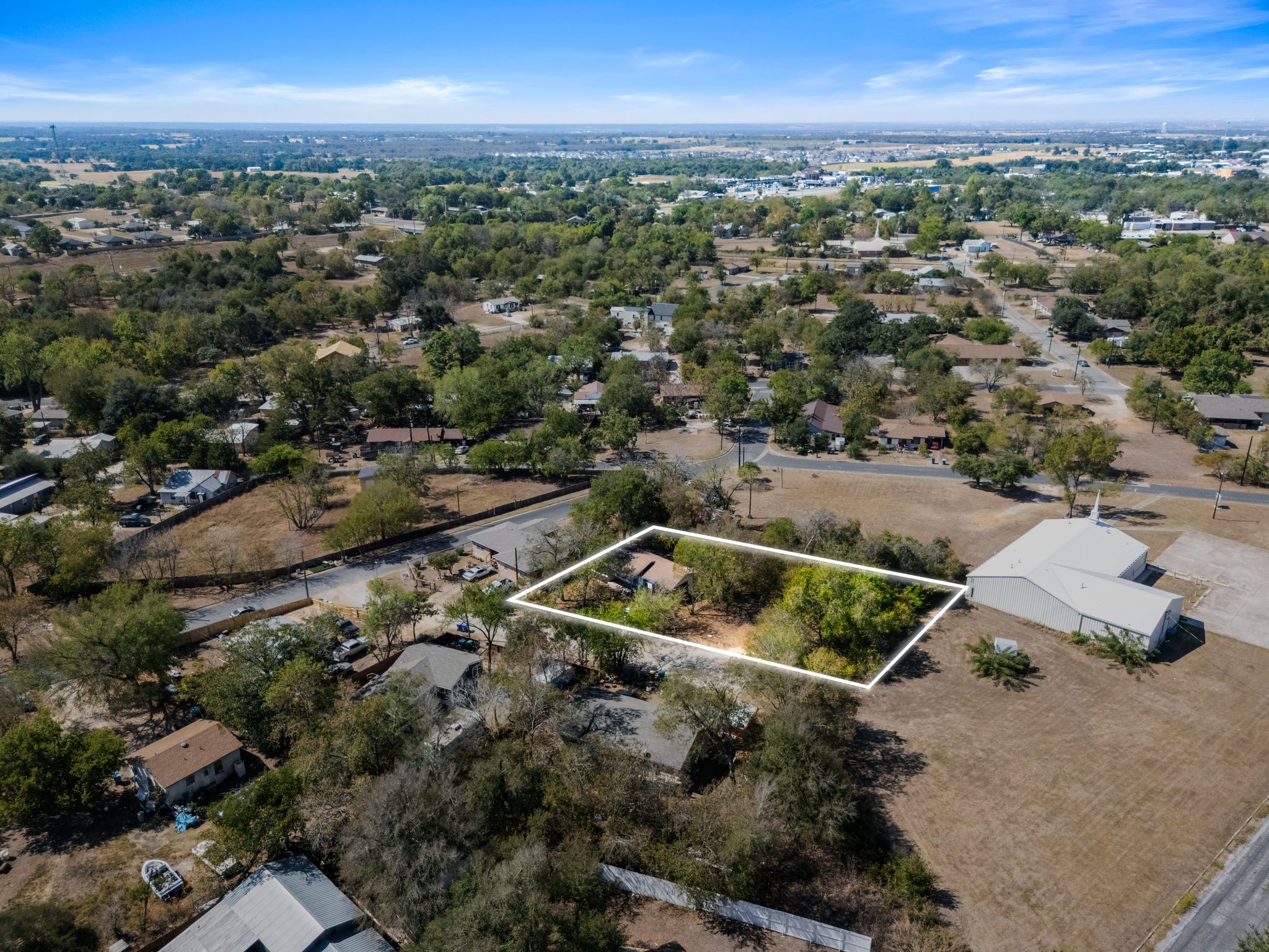 main property photo 10
