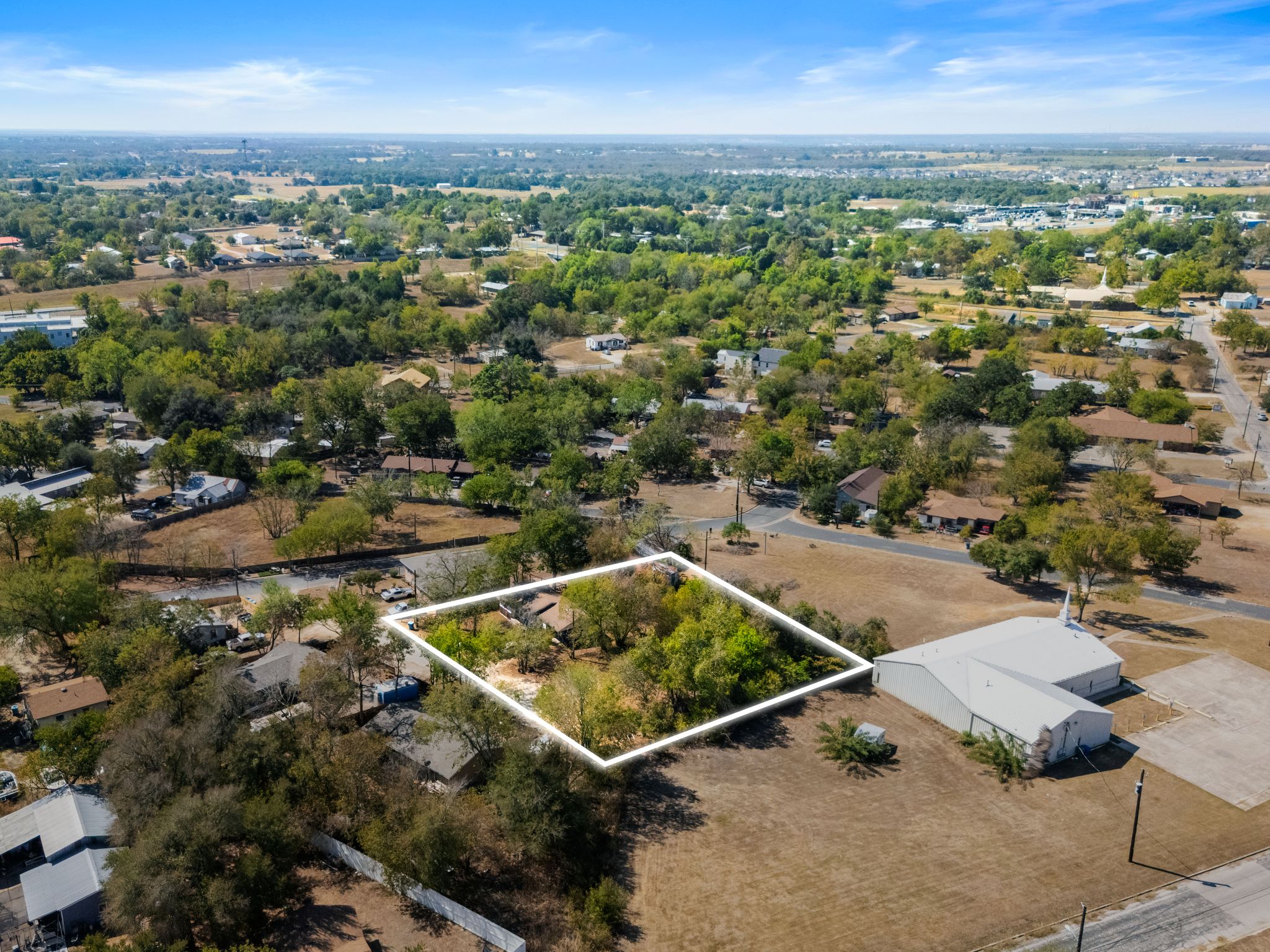 main property photo 11