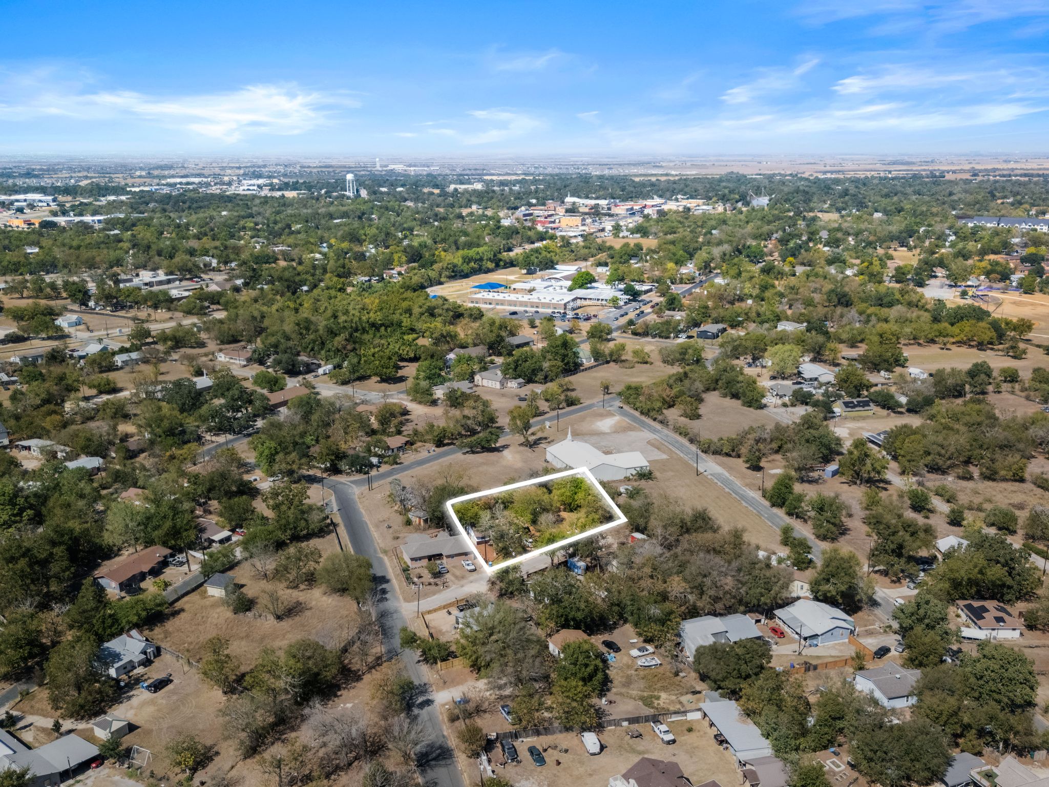 main property photo 3