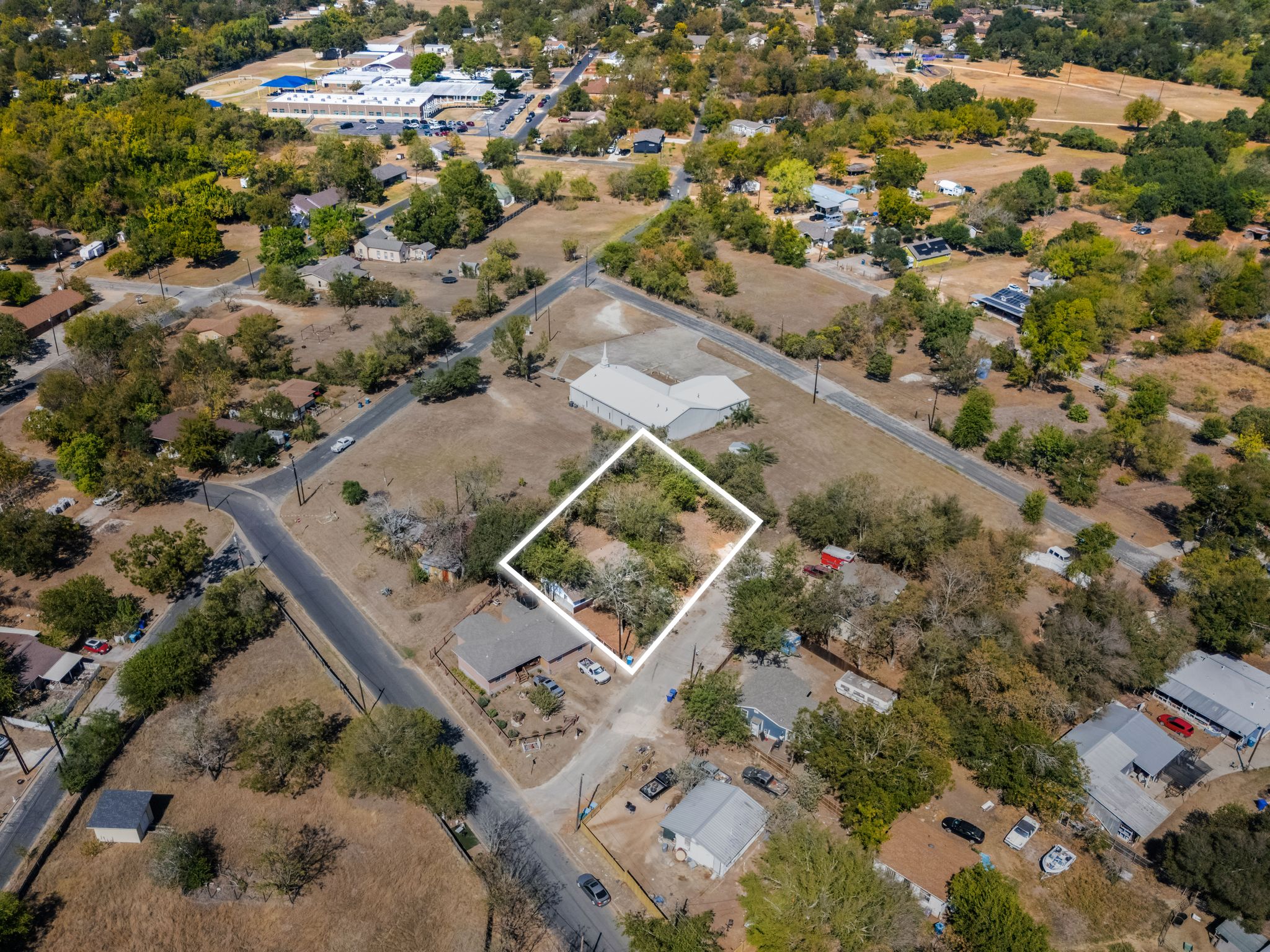 main property photo 5