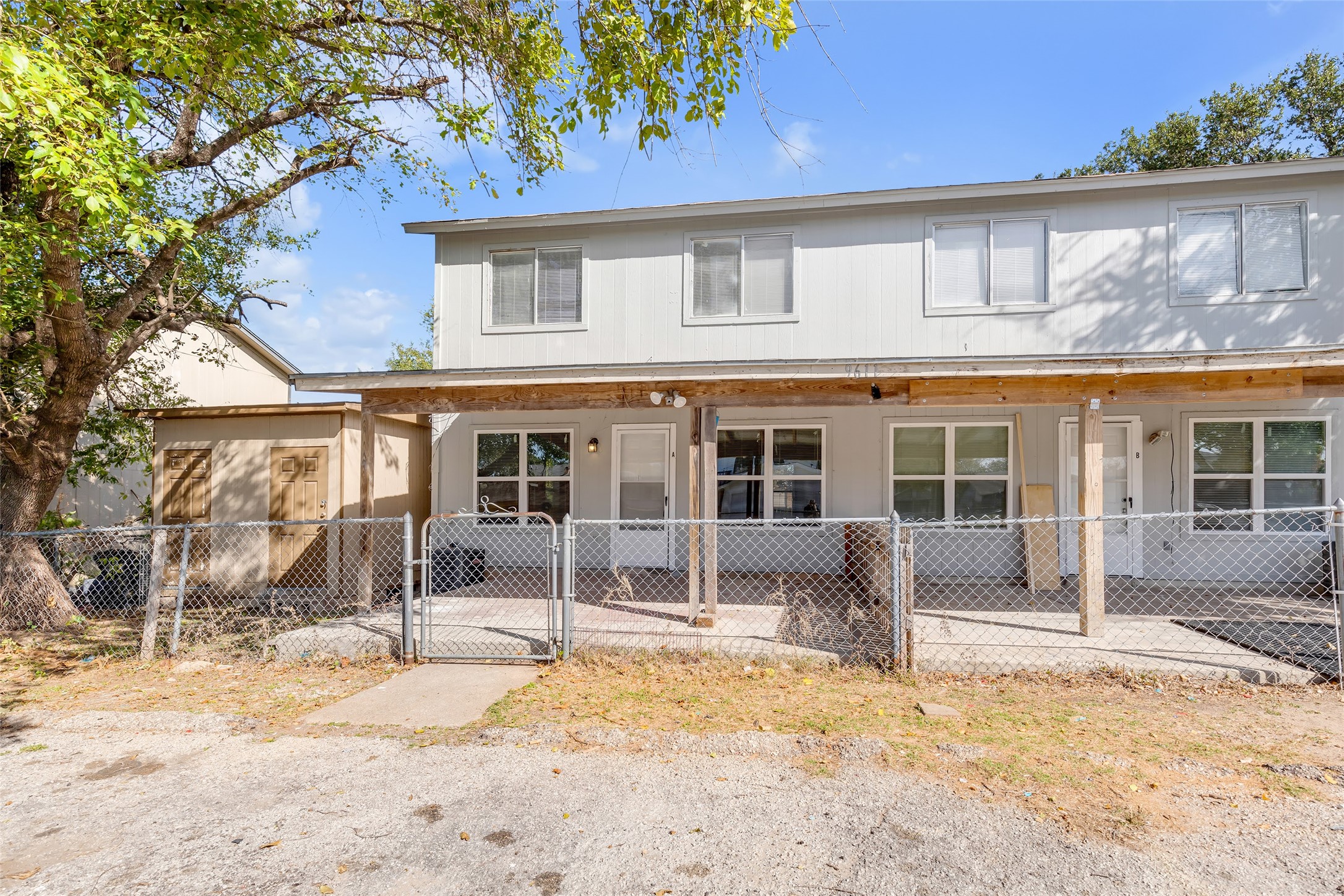 main property photo 33