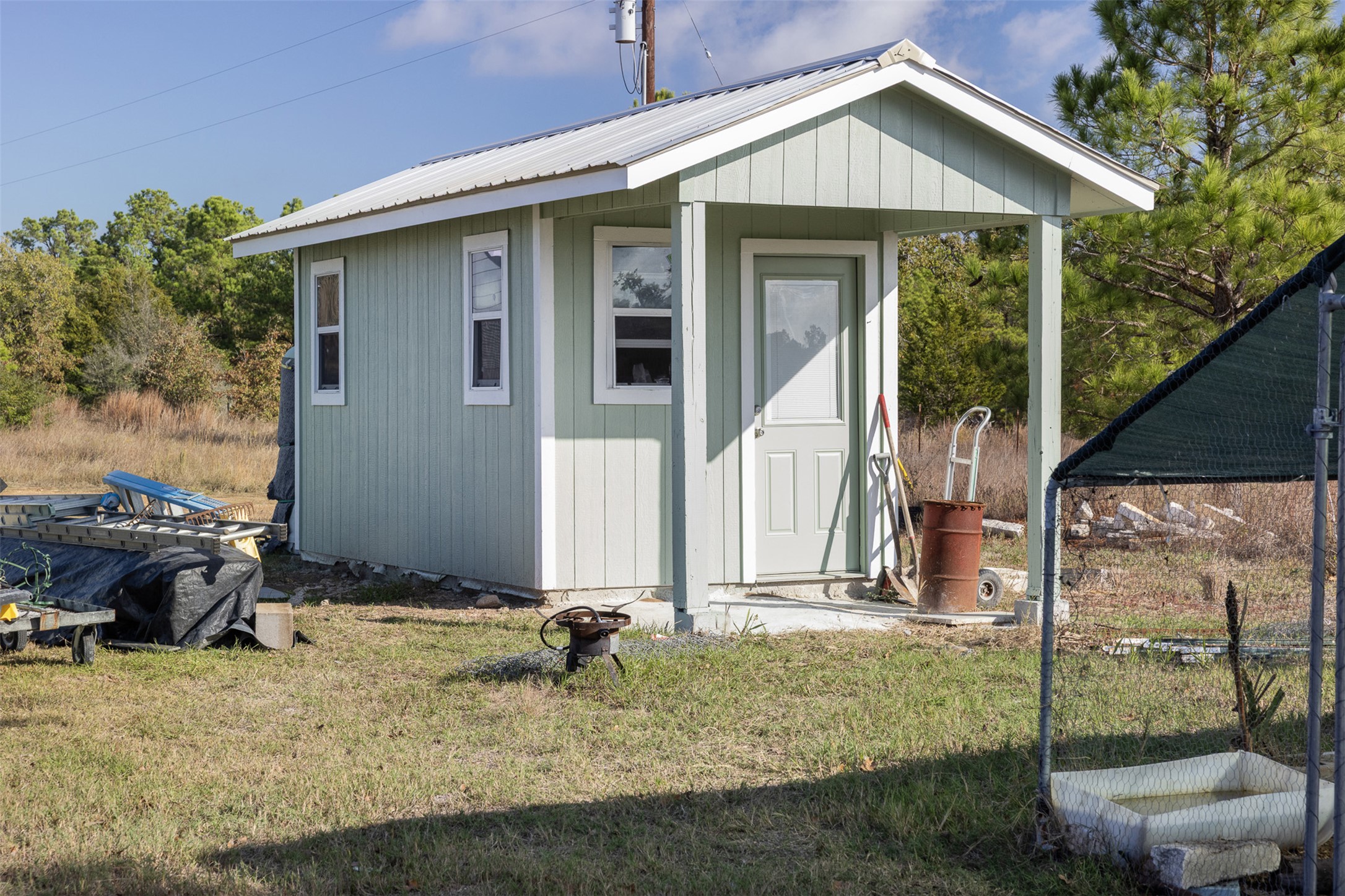 main property photo 32
