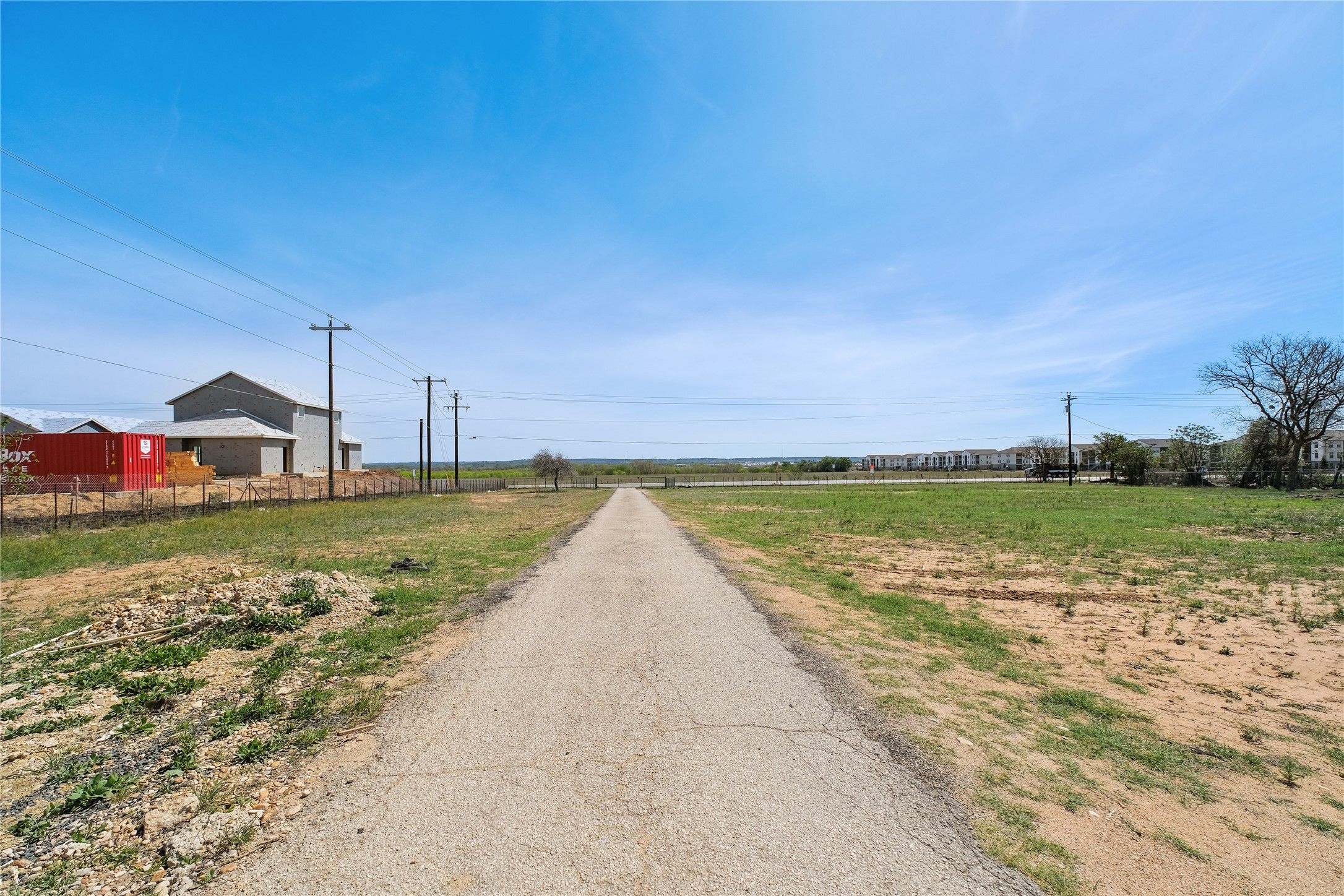 main property photo 33