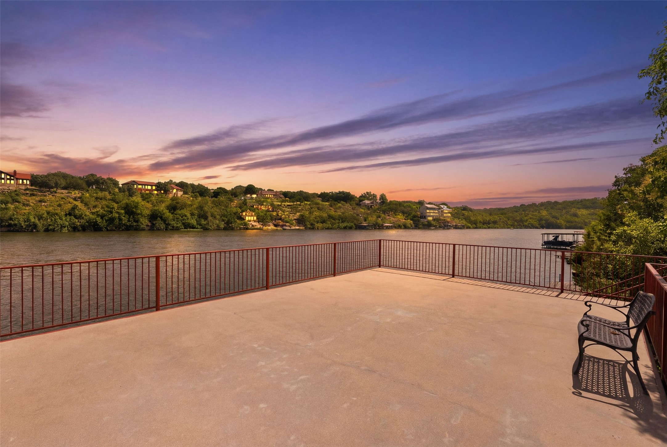 main property photo 4