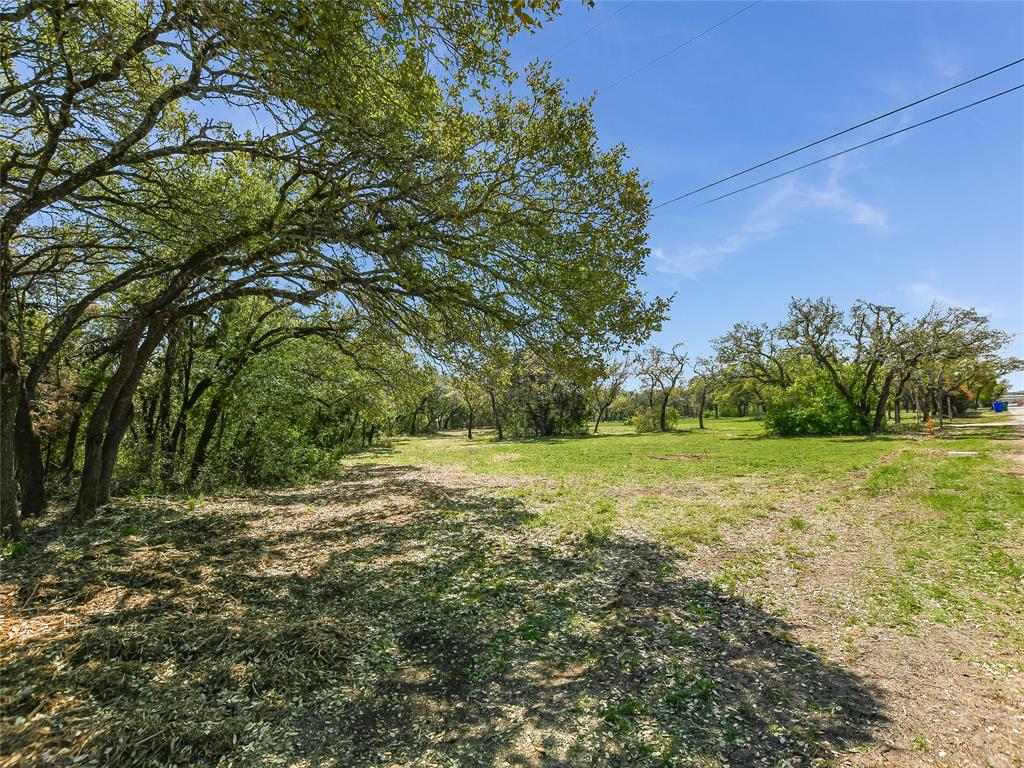 main property photo 11
