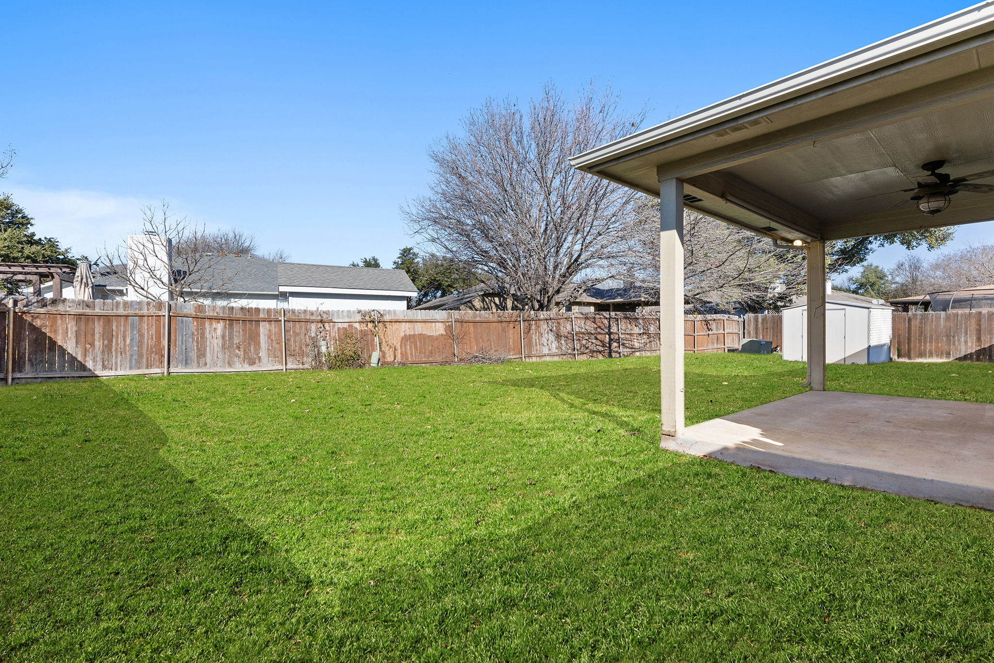 main property photo 12