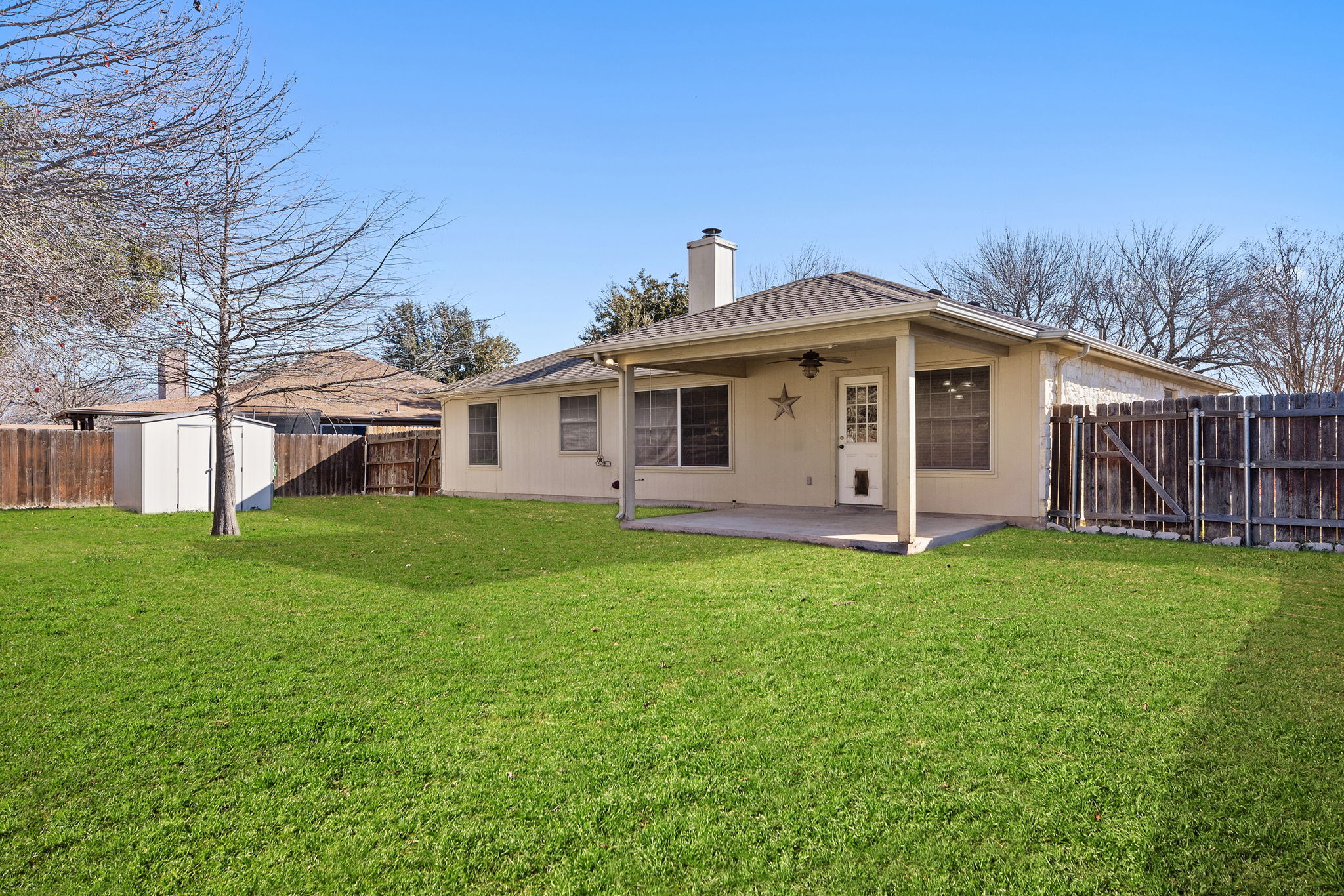 main property photo 15