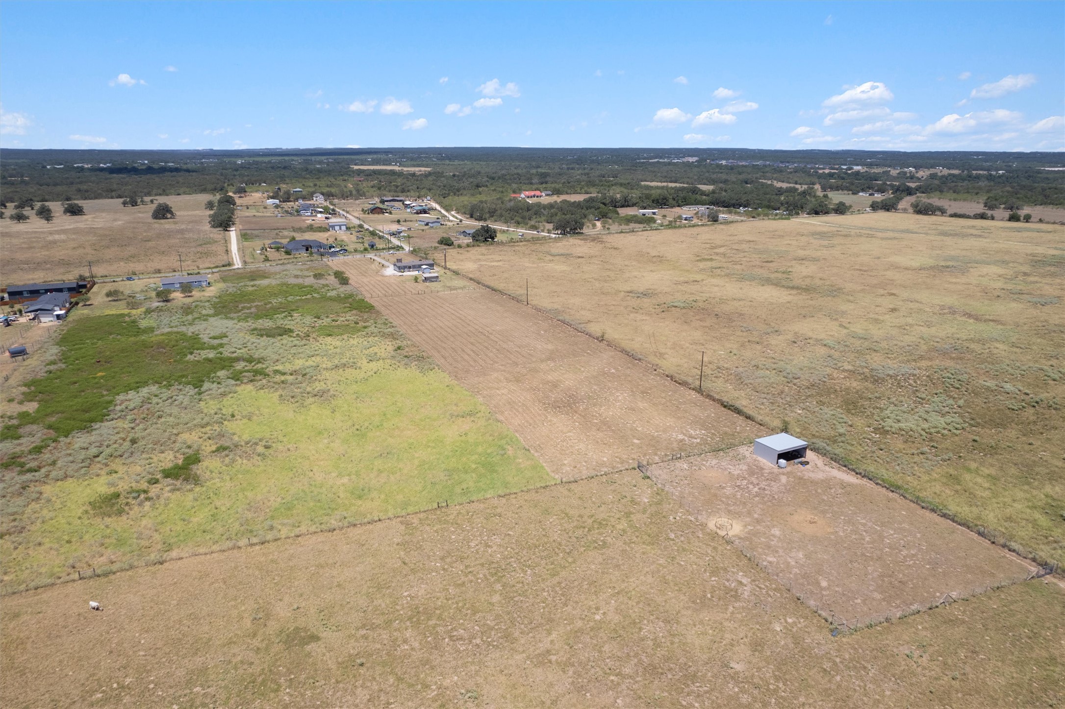 main property photo 31