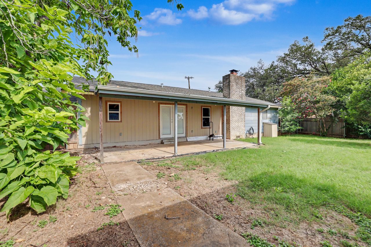 main property photo 35