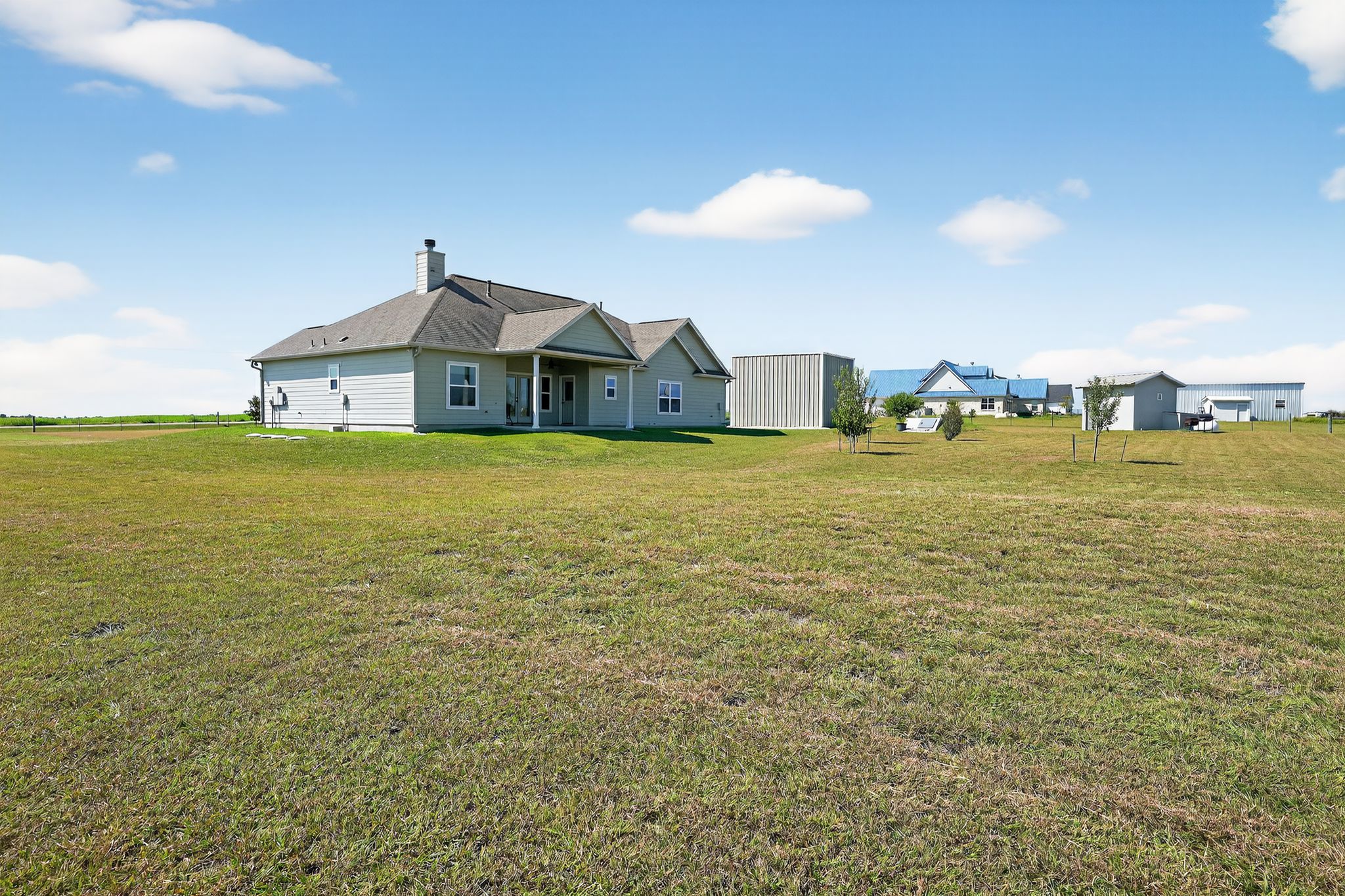 main property photo 26