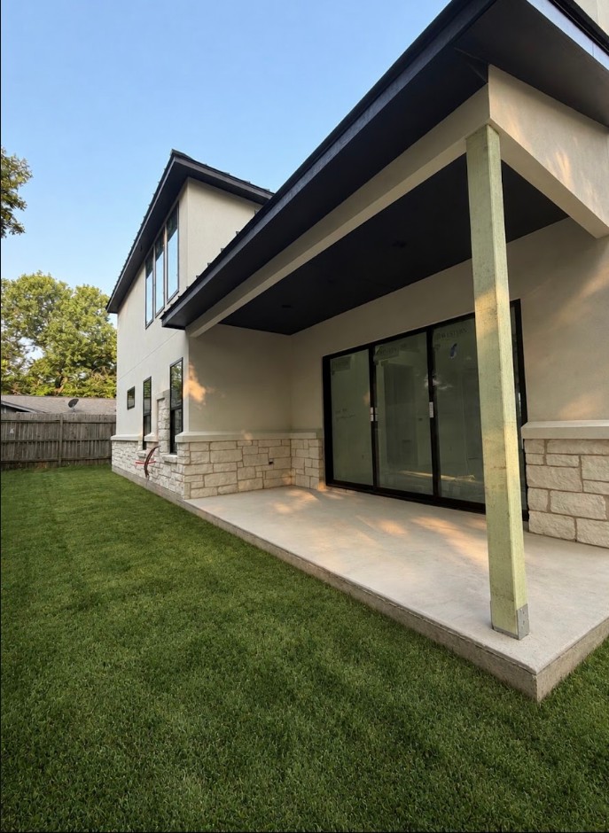 main property photo 5
