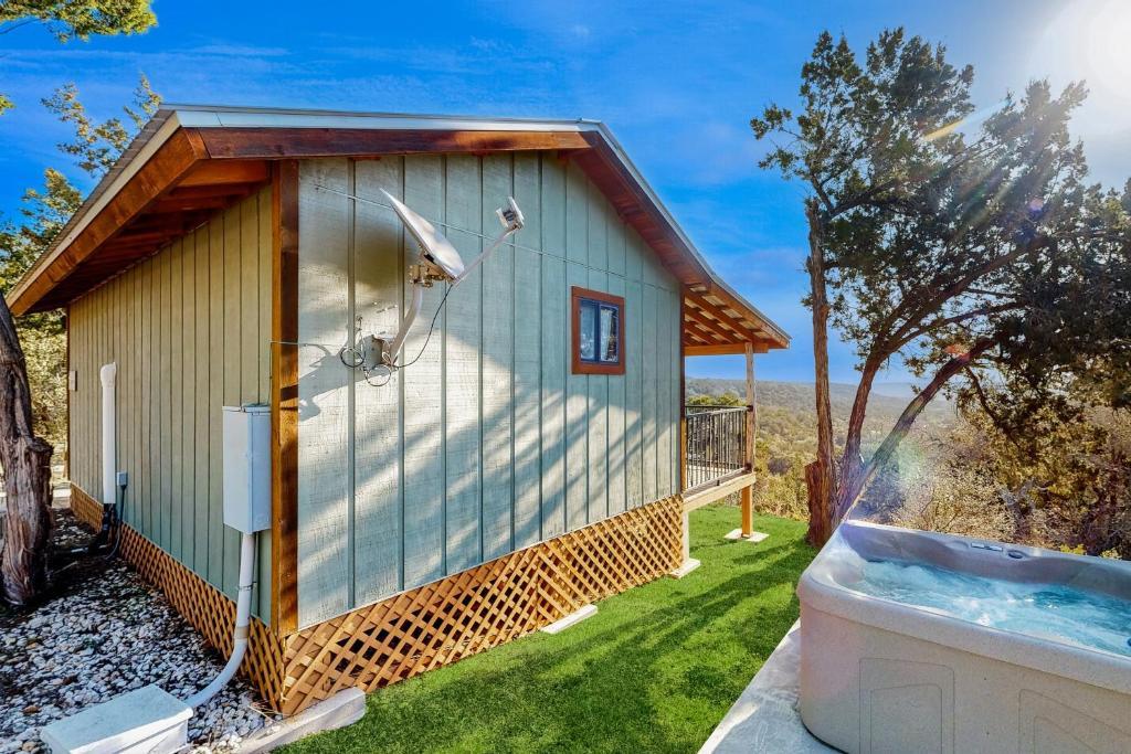 main property photo 16