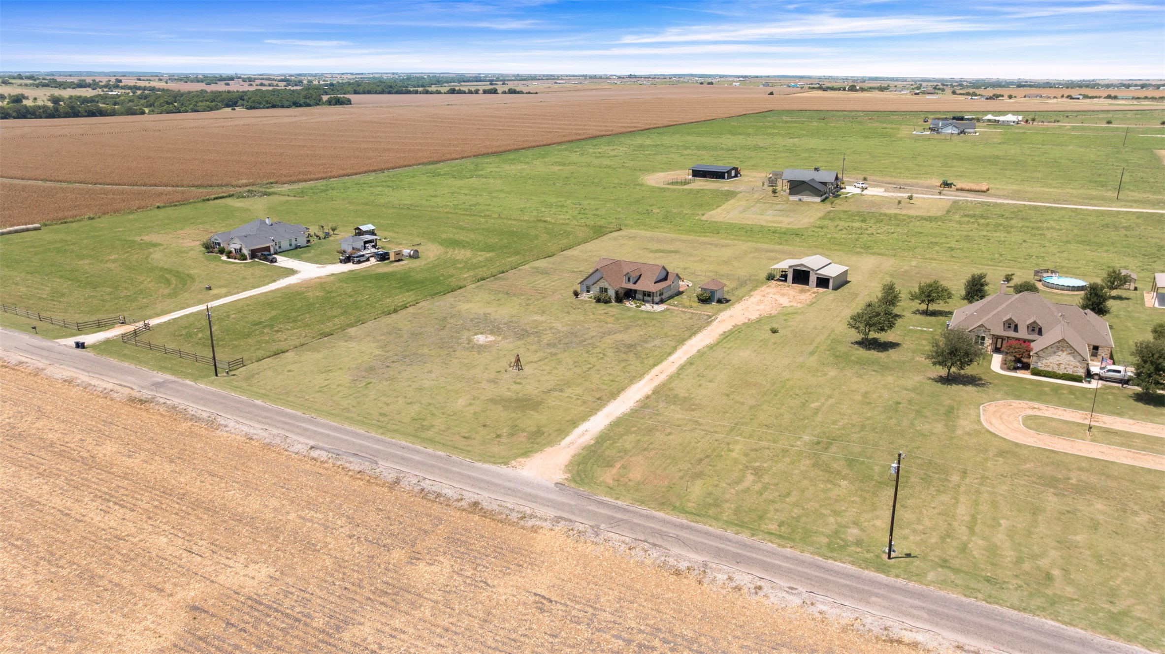 main property photo 34
