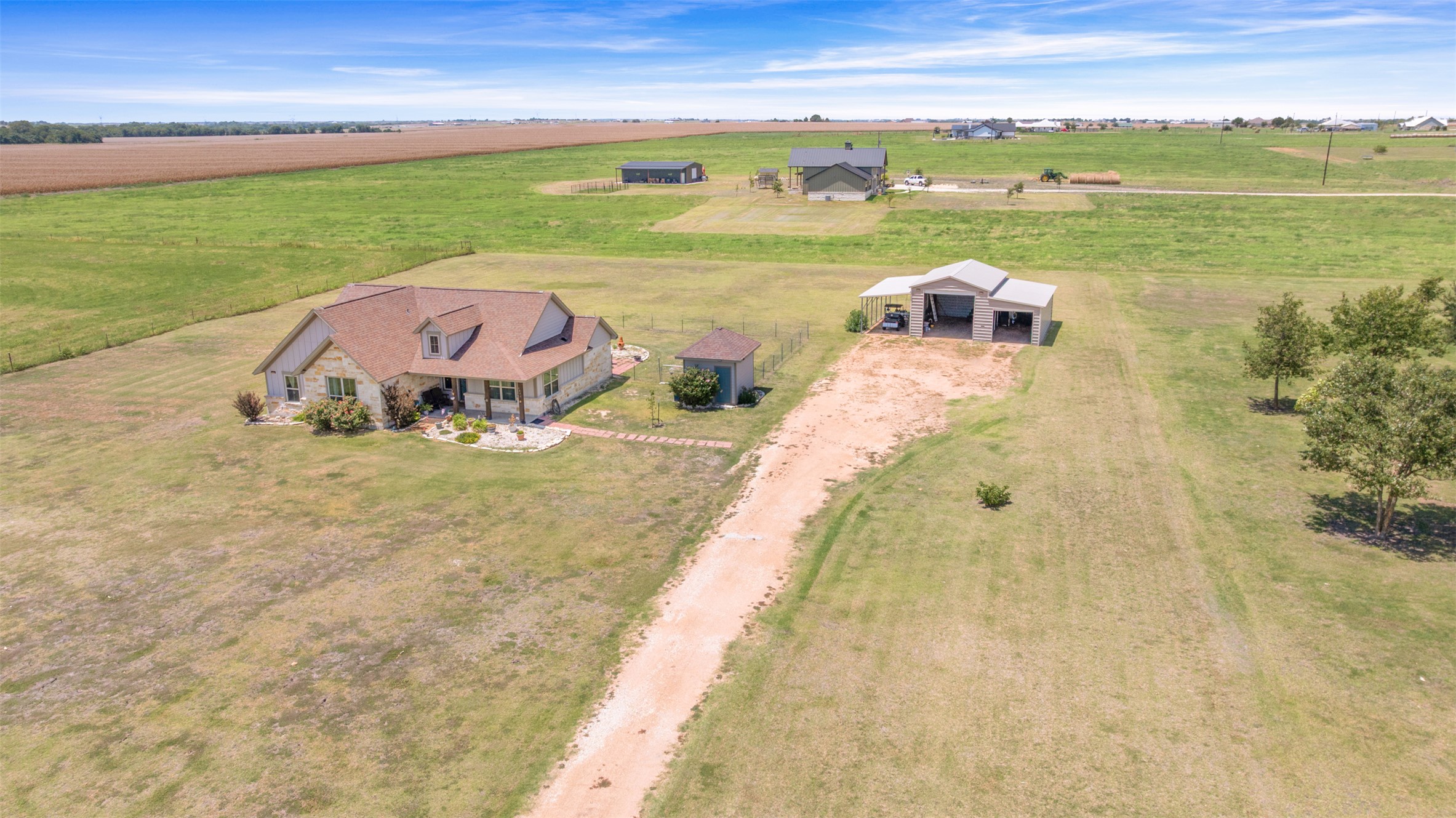 main property photo 35