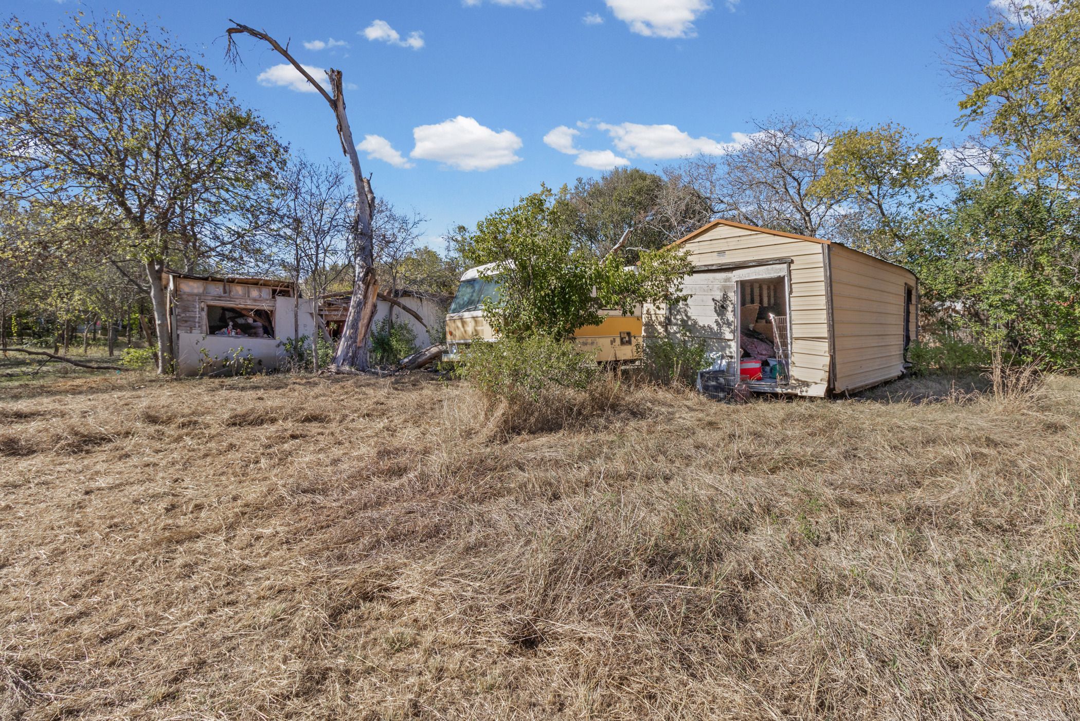 main property photo 12
