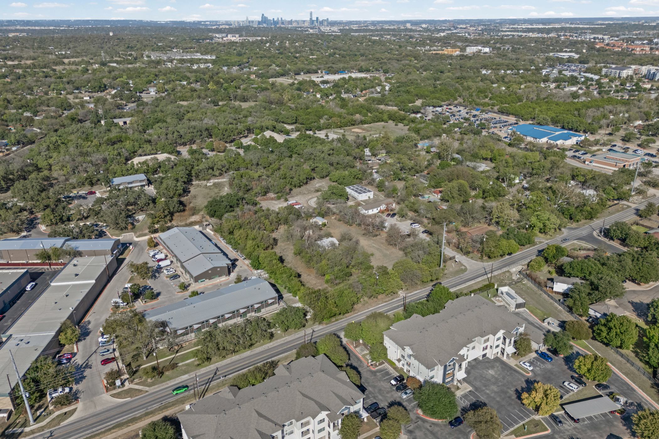 main property photo 5