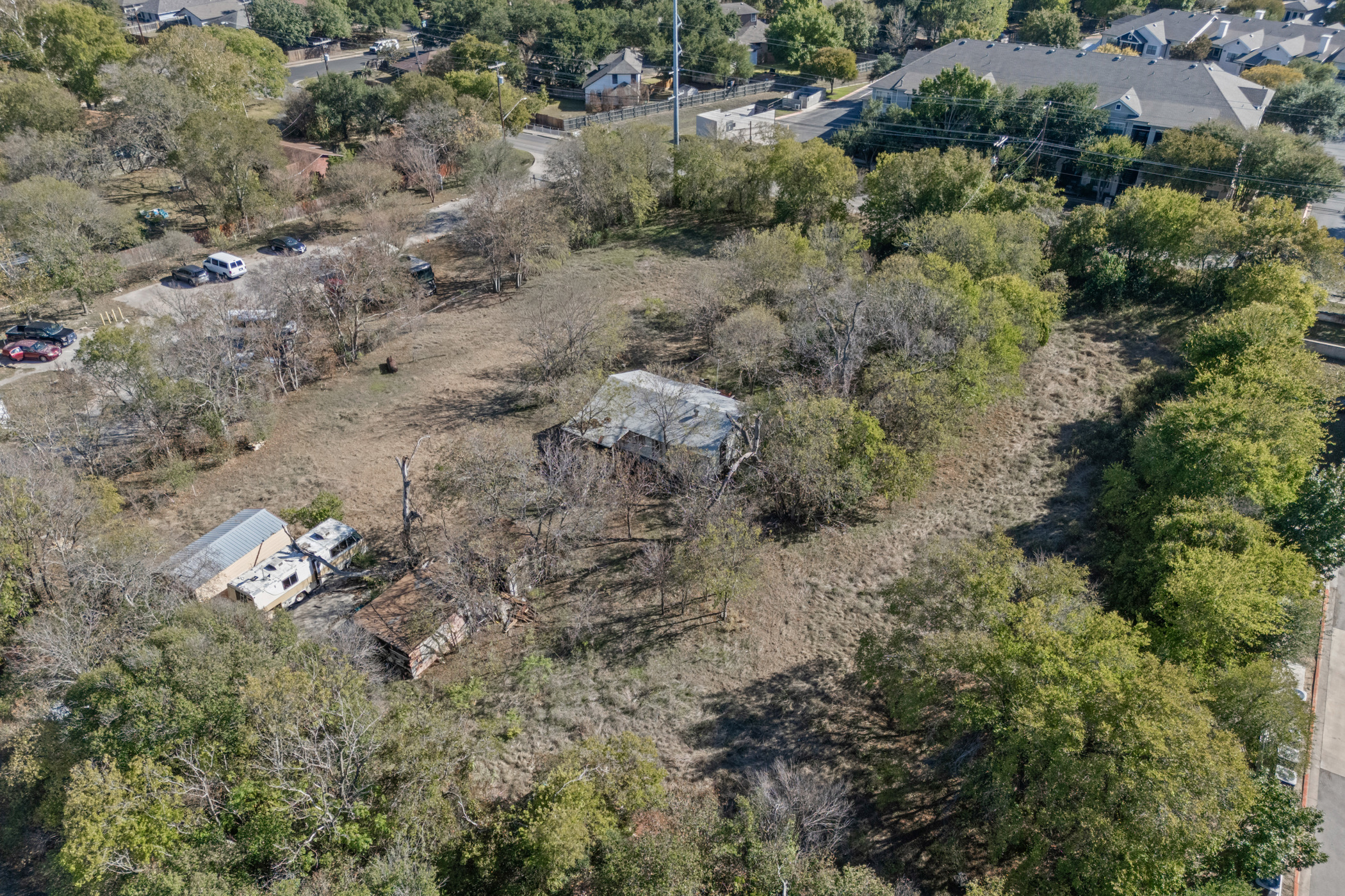 main property photo 9