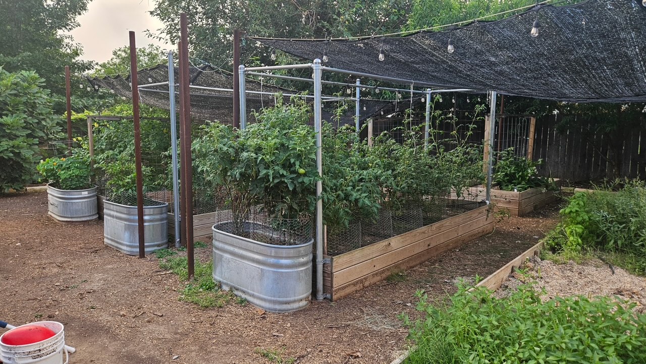 main property photo 24