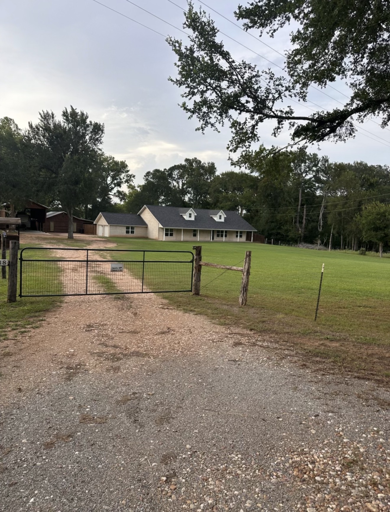 main property photo 2