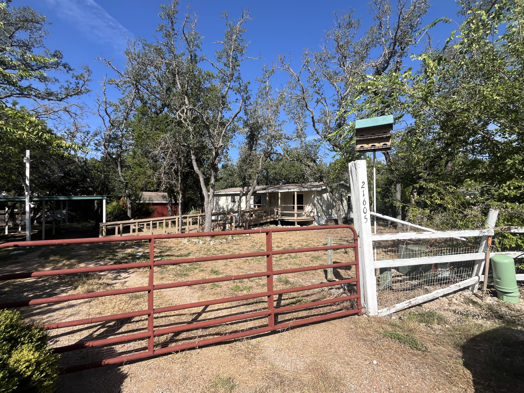 main property photo 18