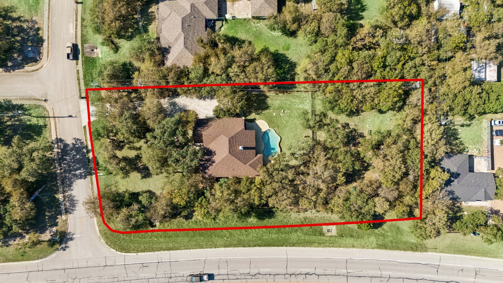 main property photo 26