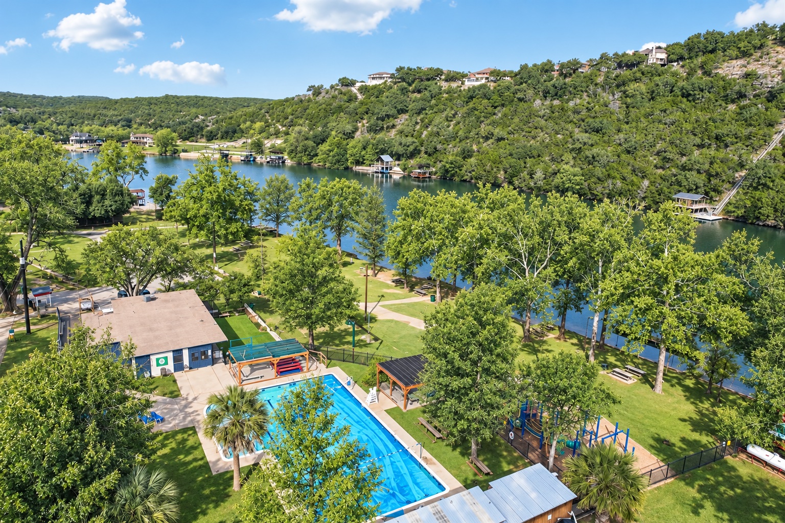 main property photo 36