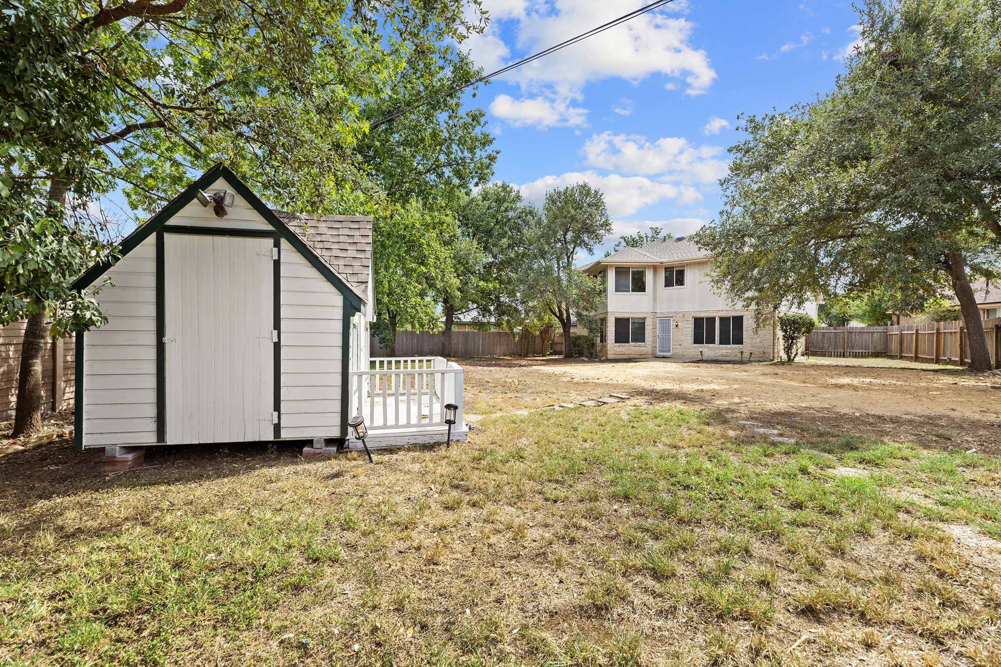 main property photo 35