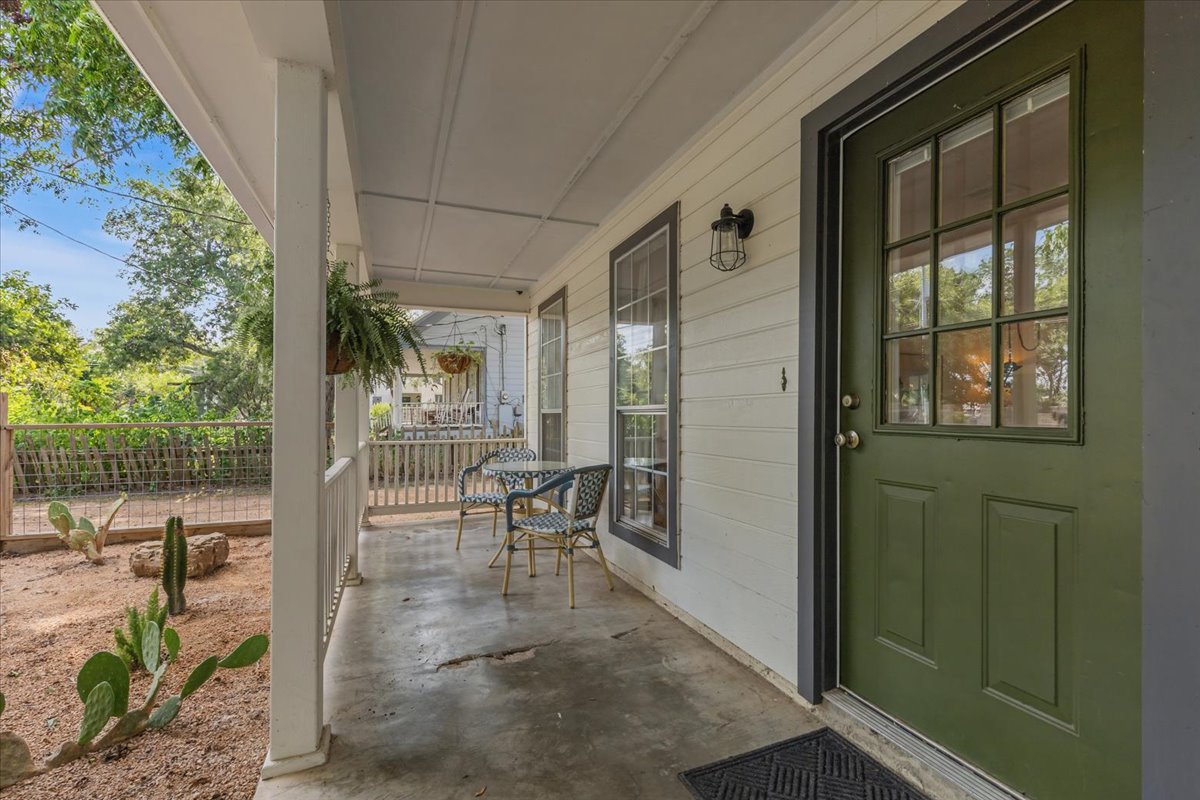 main property photo 12