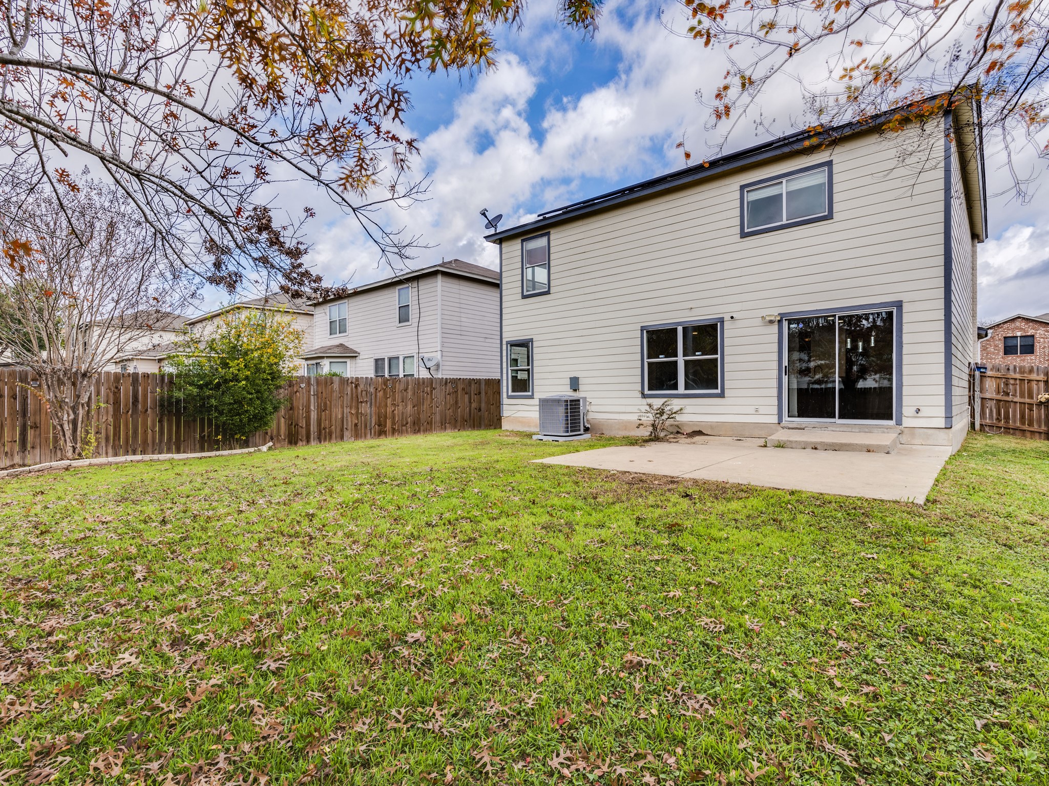 main property photo 12